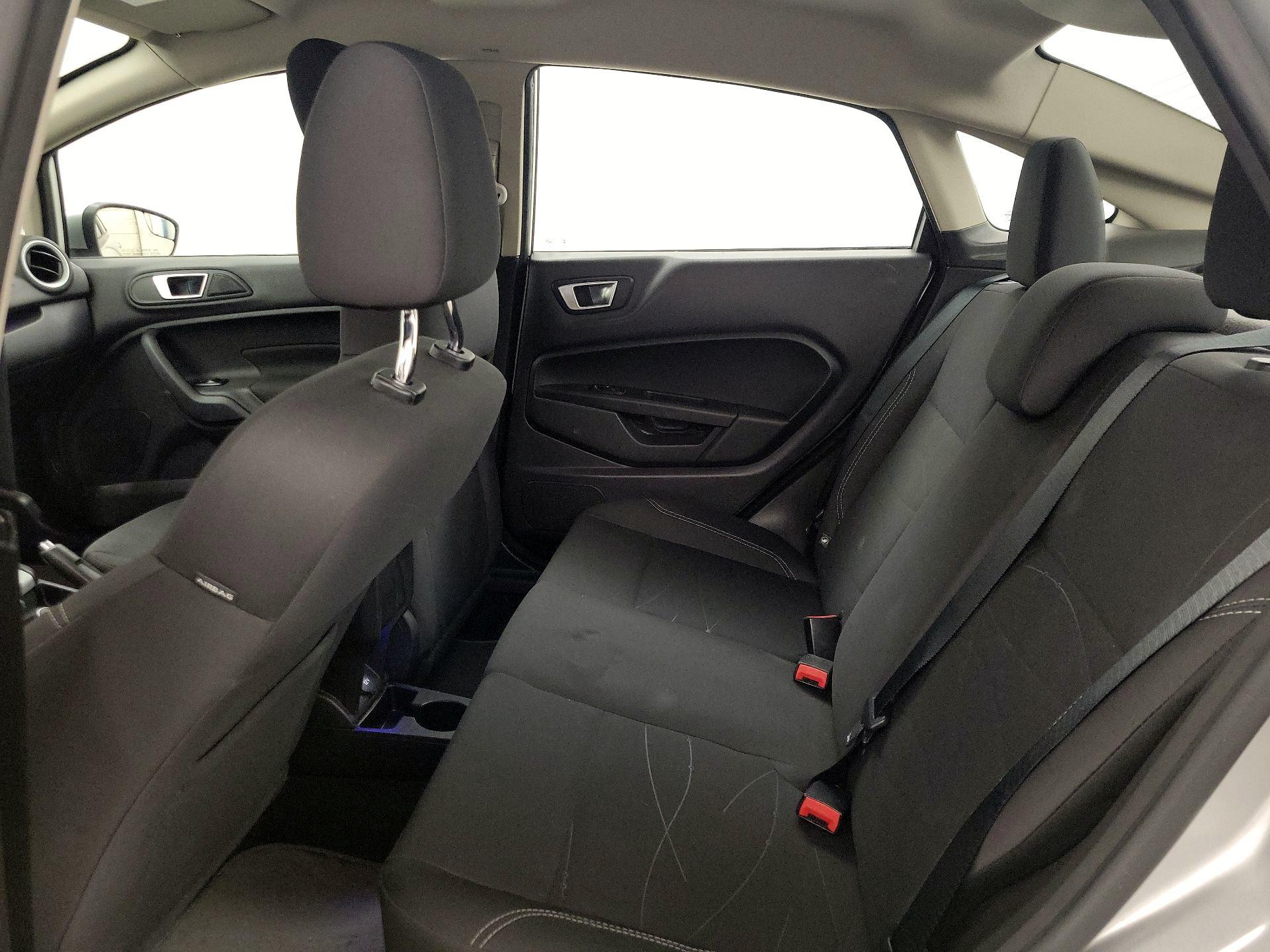 Thumbnail: 2016 Ford Fiesta - 18