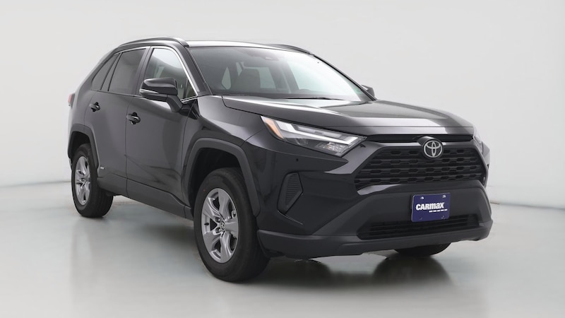 2025 Toyota RAV4 XLE Hero Image