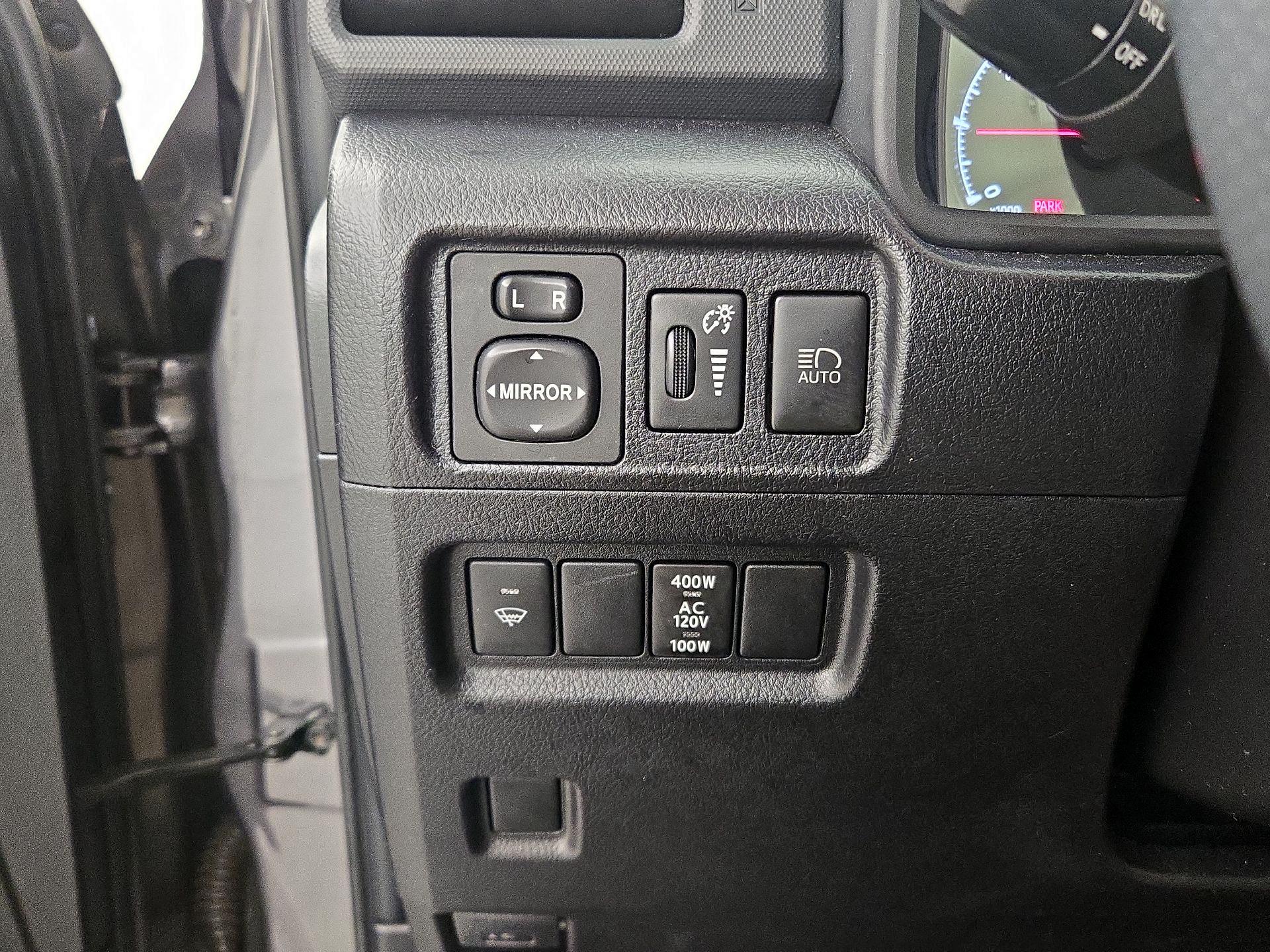 Thumbnail: 2020 Toyota 4Runner - 13