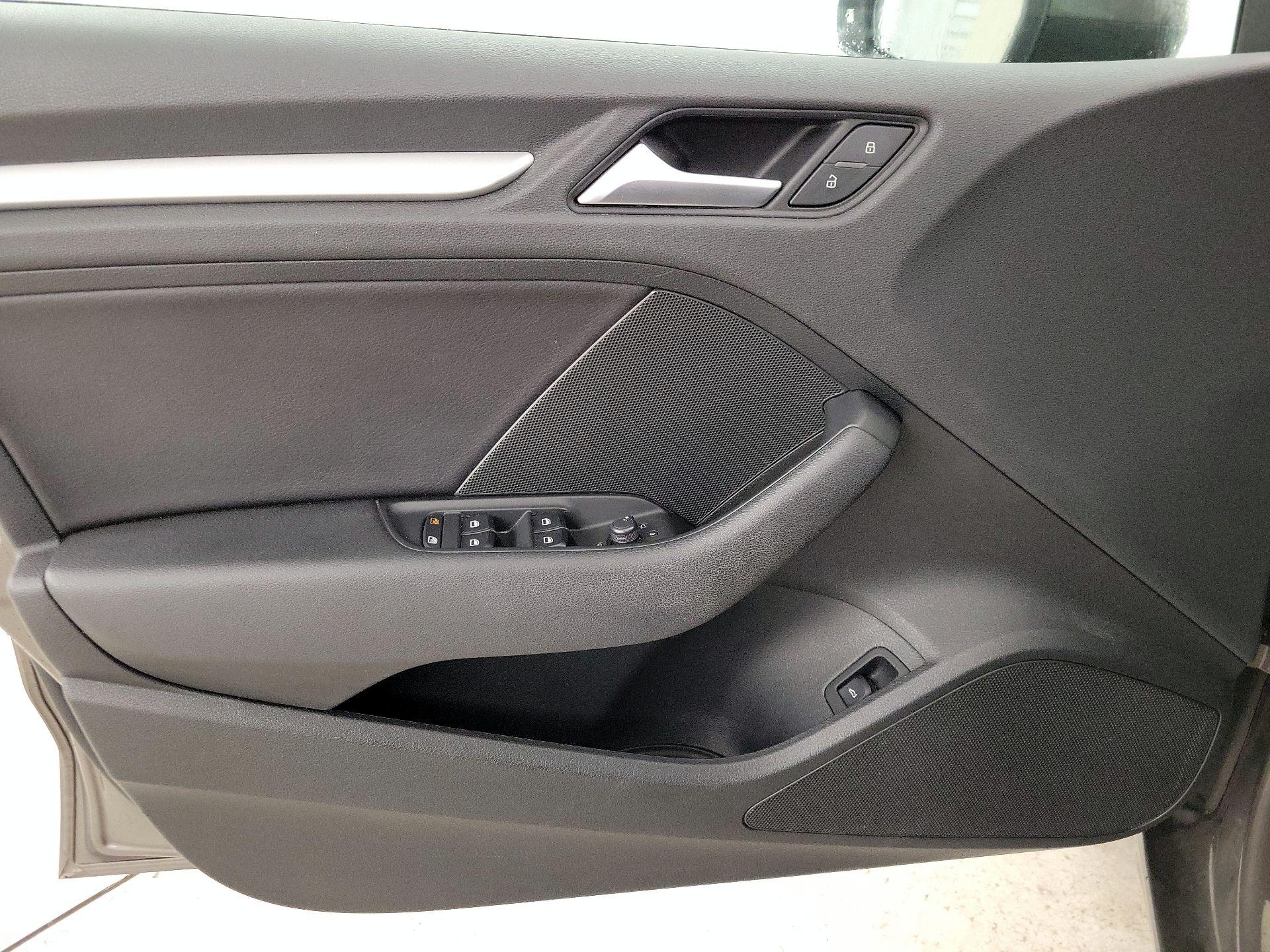 Thumbnail: 2015 Audi A3 - 12