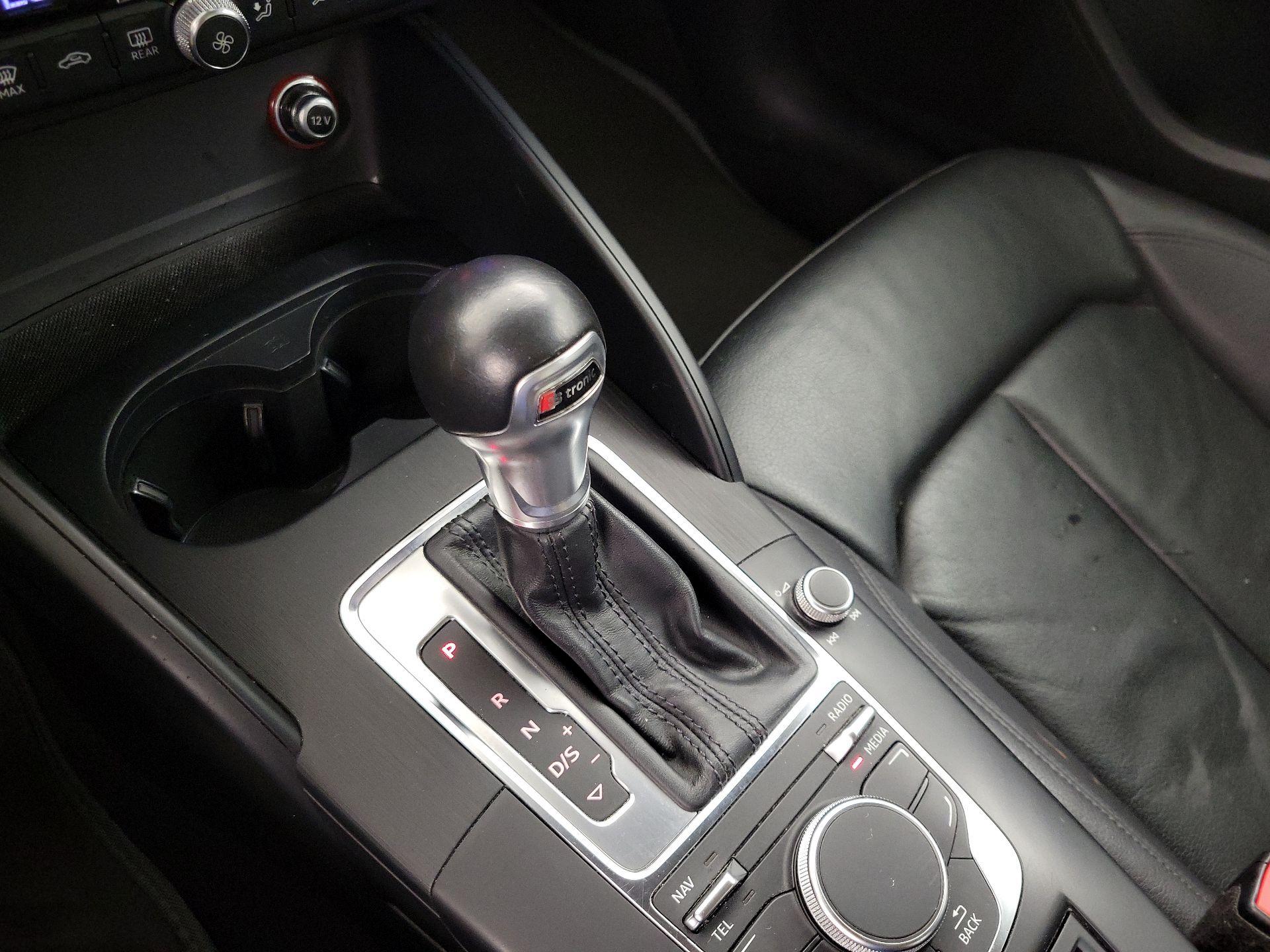 Thumbnail: 2015 Audi A3 - 16