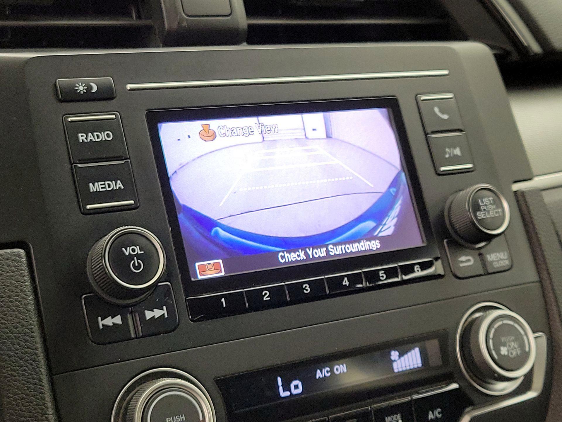 Thumbnail: 2016 Honda Civic - 14