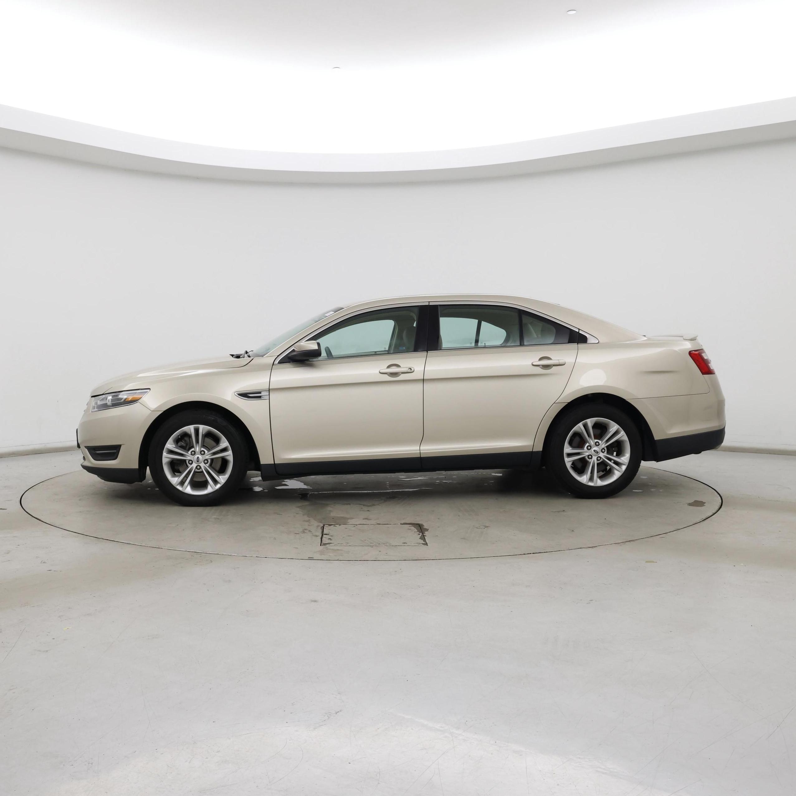 Thumbnail: 2017 Ford Taurus - 3