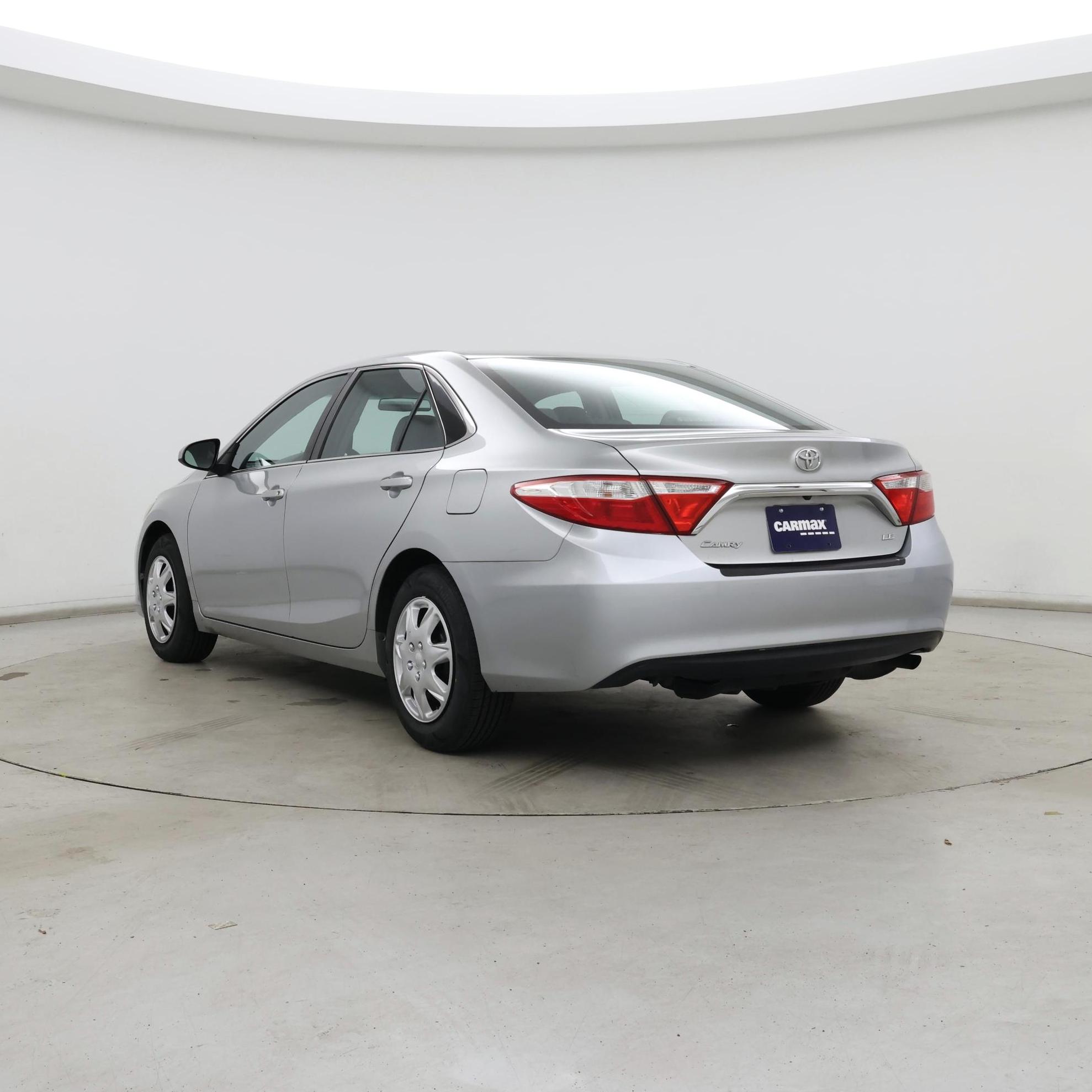 Thumbnail: 2016 Toyota Camry - 2