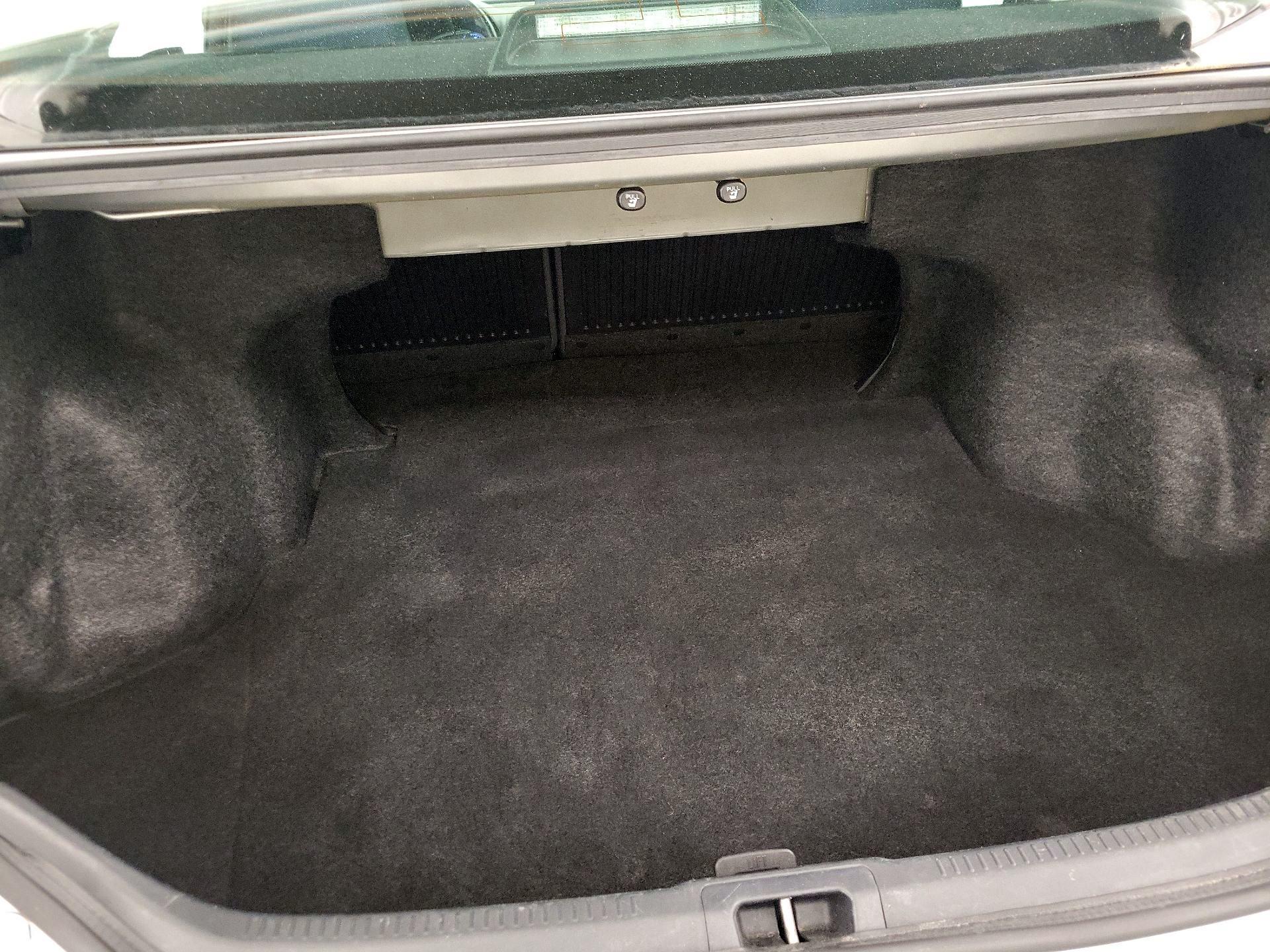 Thumbnail: 2016 Toyota Camry - 20