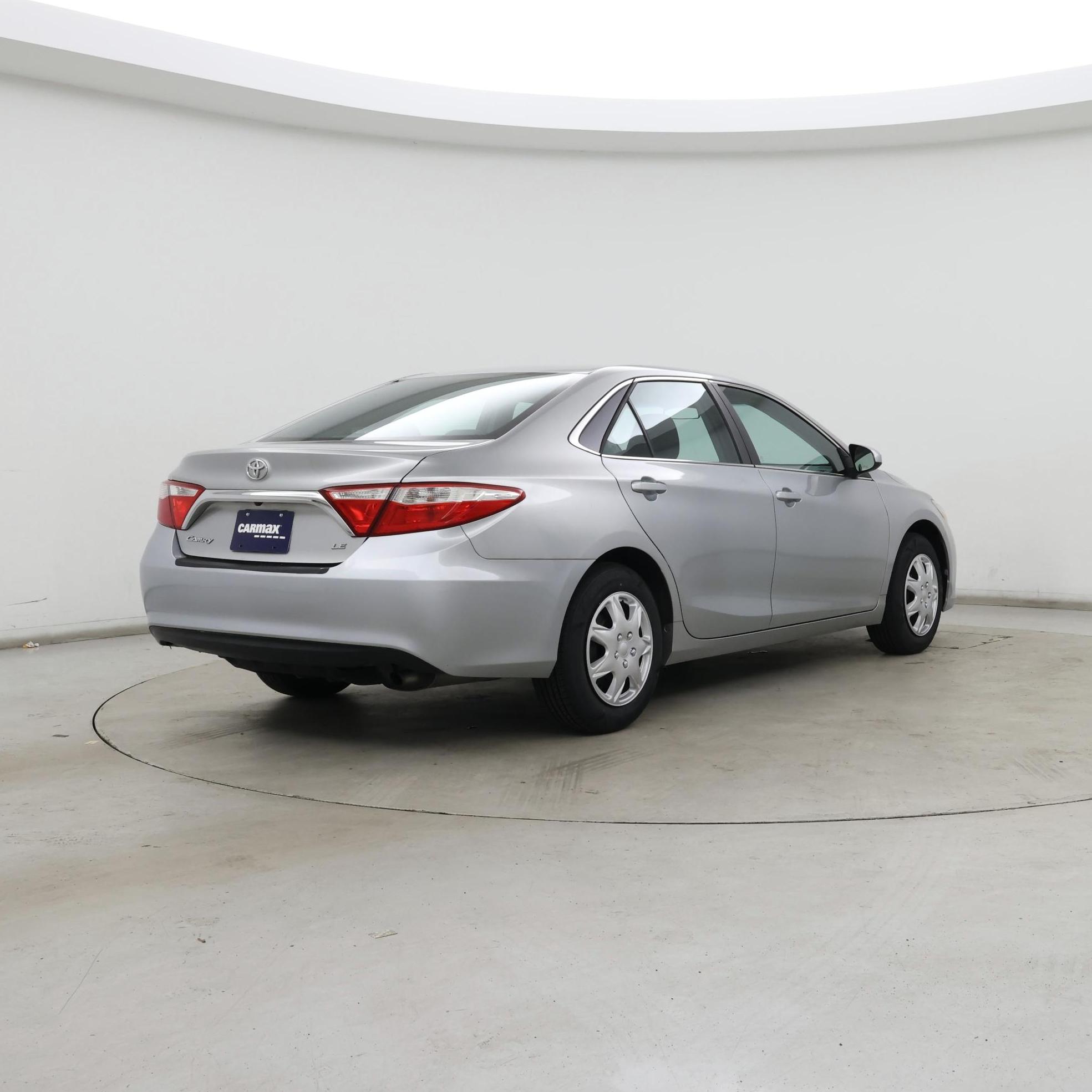 Thumbnail: 2016 Toyota Camry - 8
