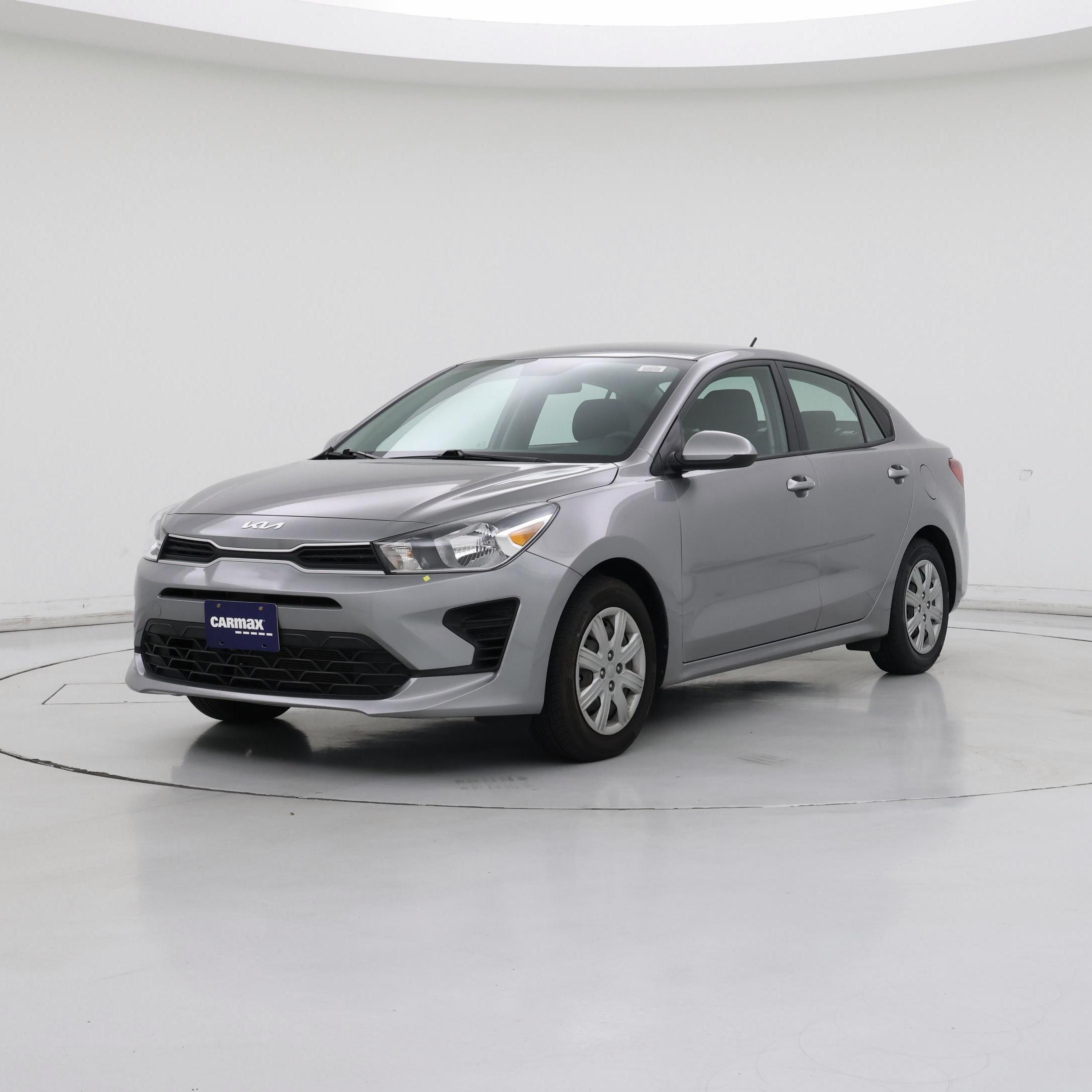 Thumbnail: 2023 Kia Rio - 4