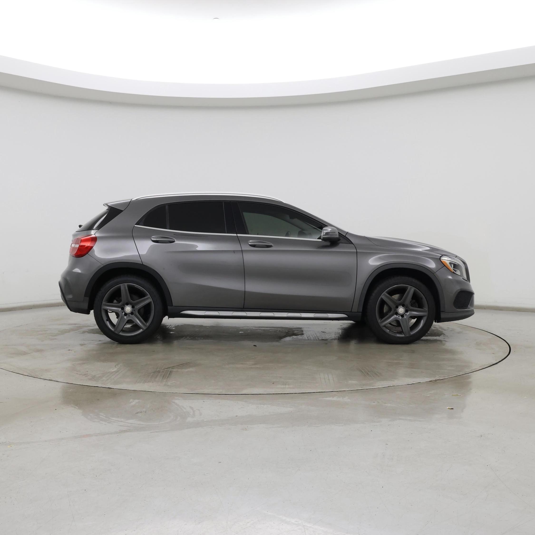 Thumbnail: 2015 Mercedes-Benz GLA - 7