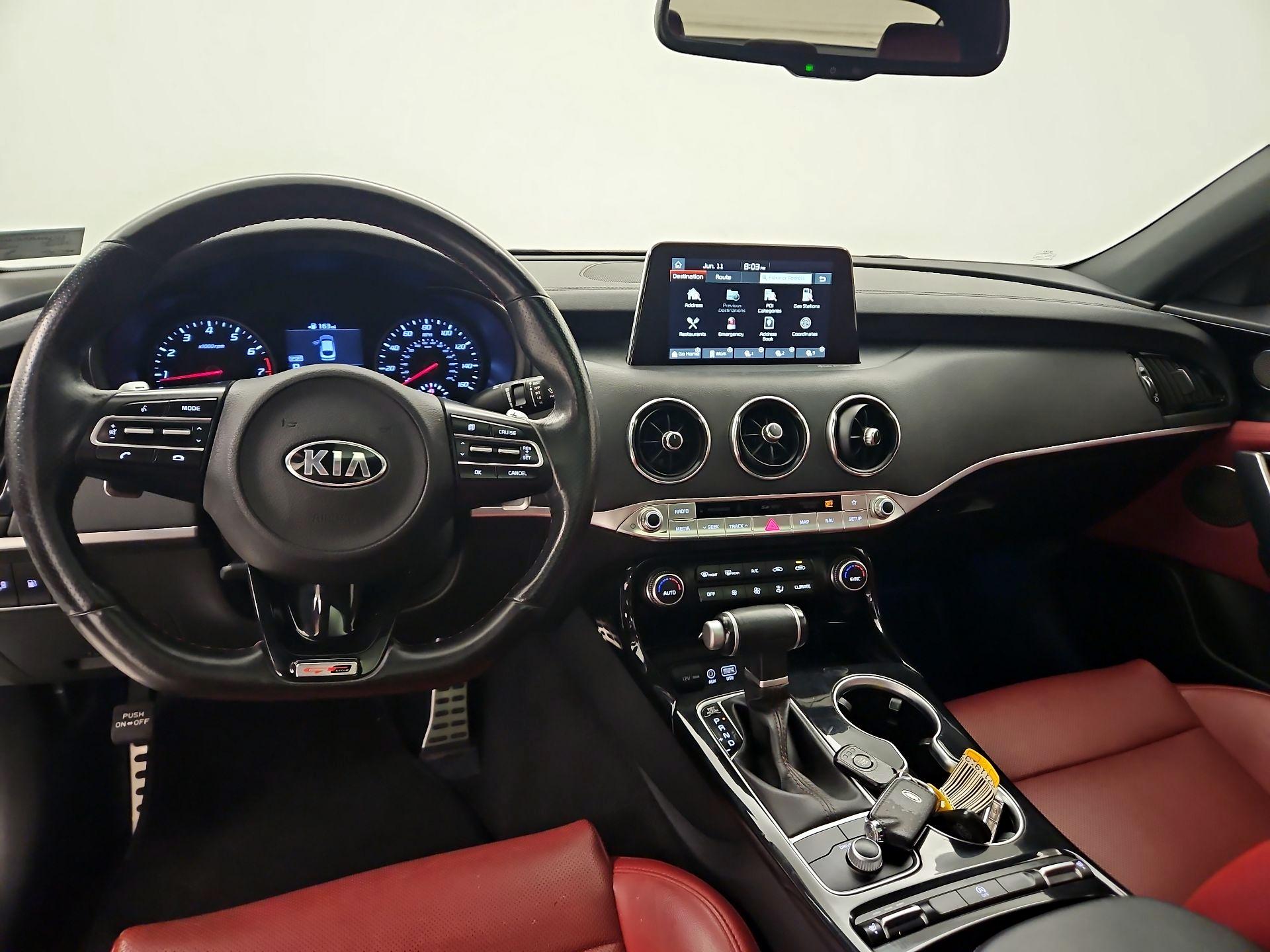 Thumbnail: 2020 Kia Stinger - 9