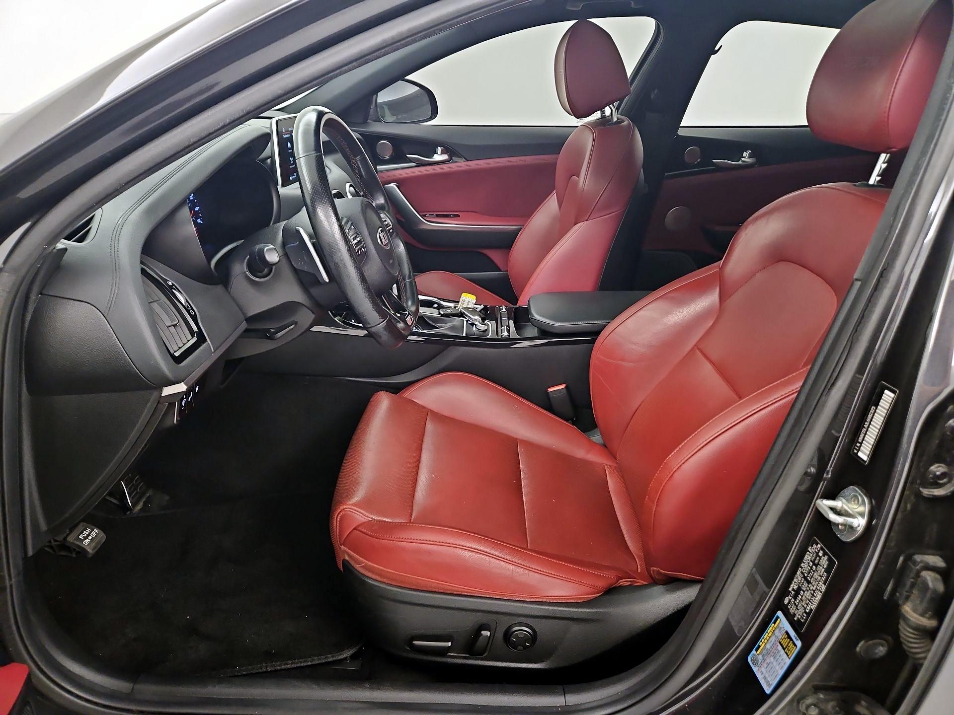 Thumbnail: 2020 Kia Stinger - 11