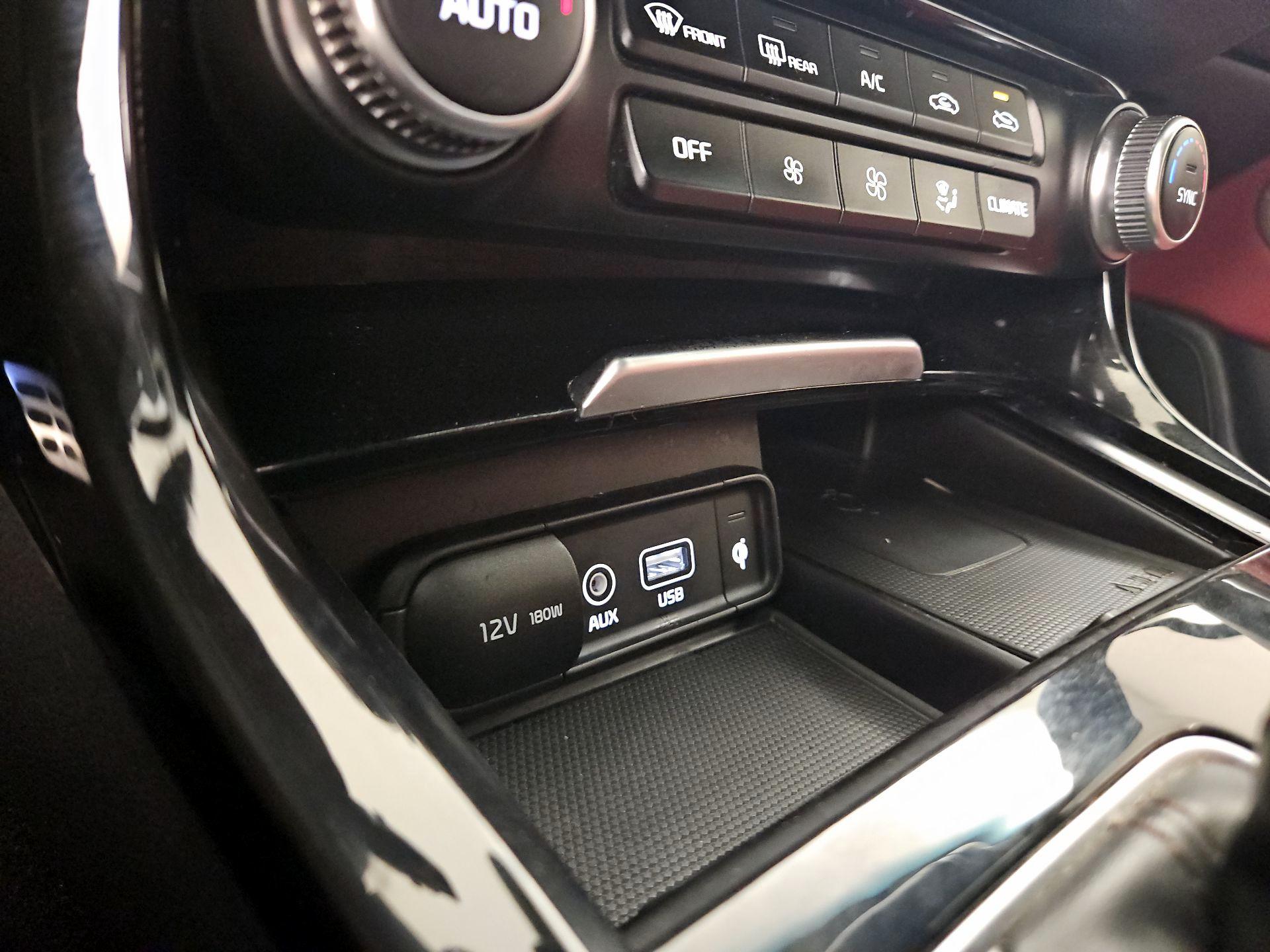 Thumbnail: 2020 Kia Stinger - 19