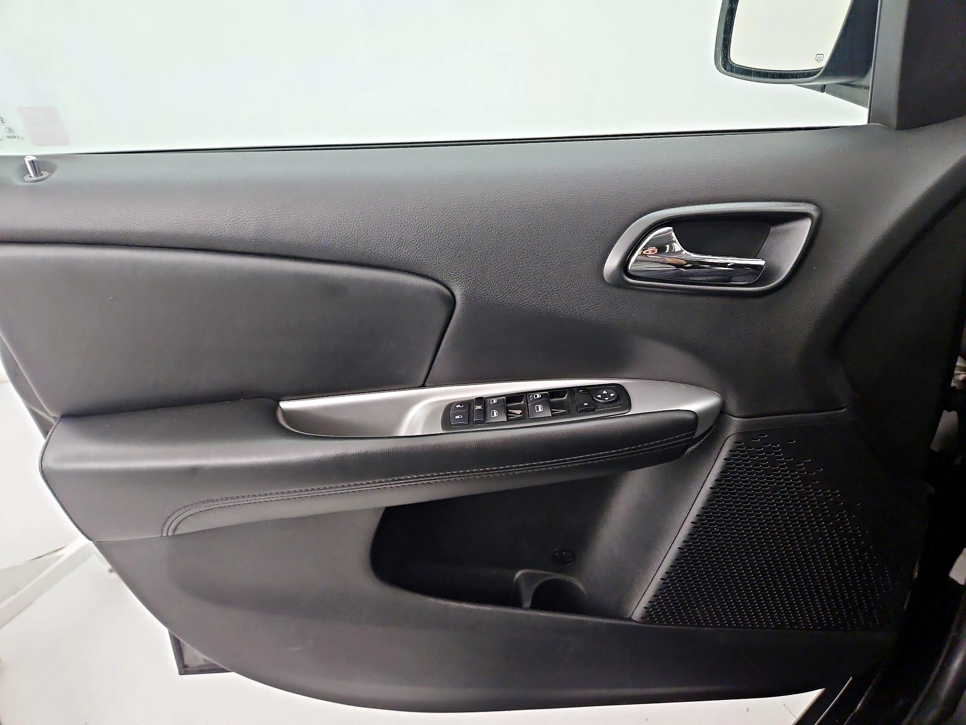 Thumbnail: 2014 Dodge Journey - 12