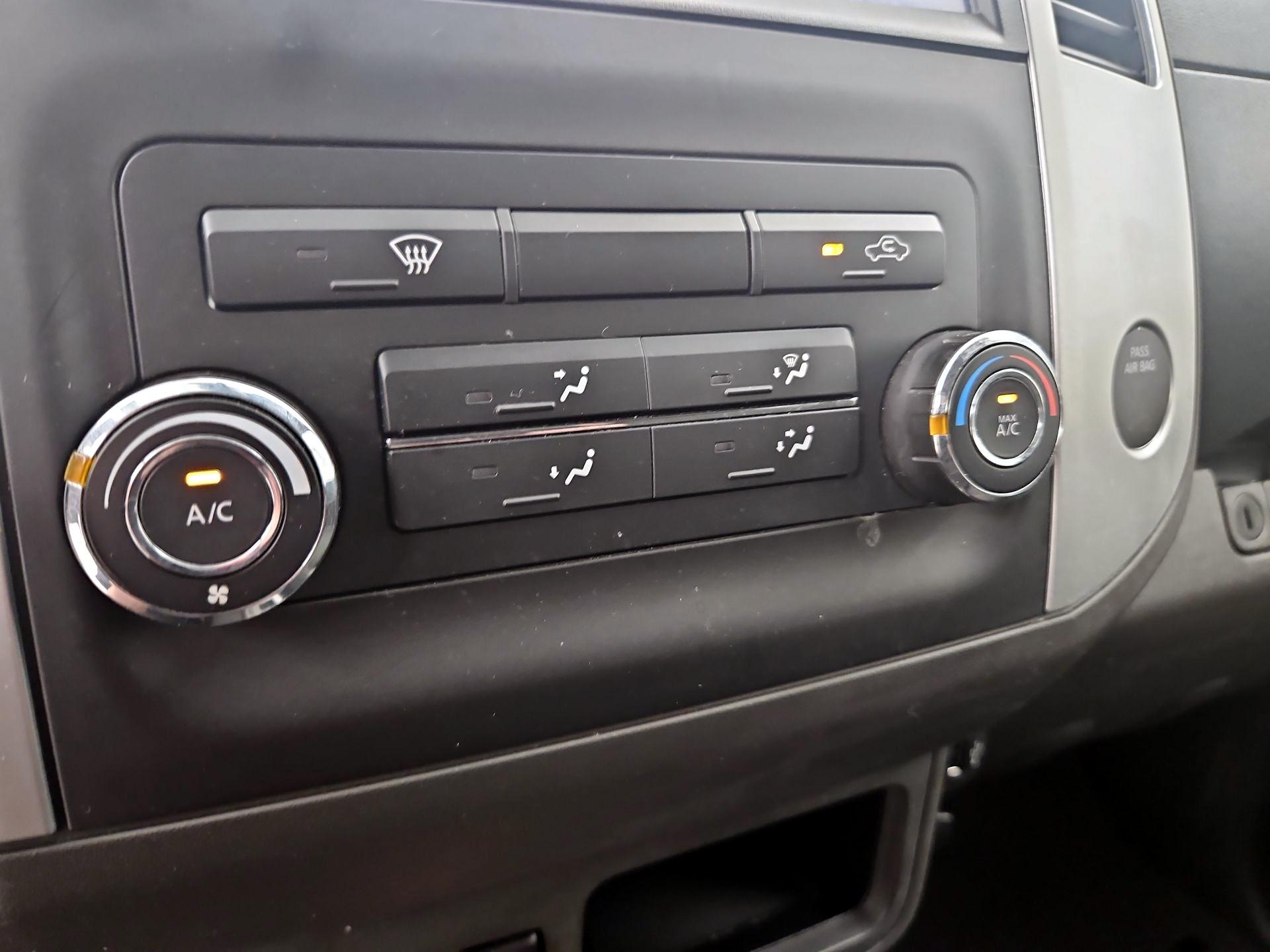 Thumbnail: 2021 Nissan Frontier - 16