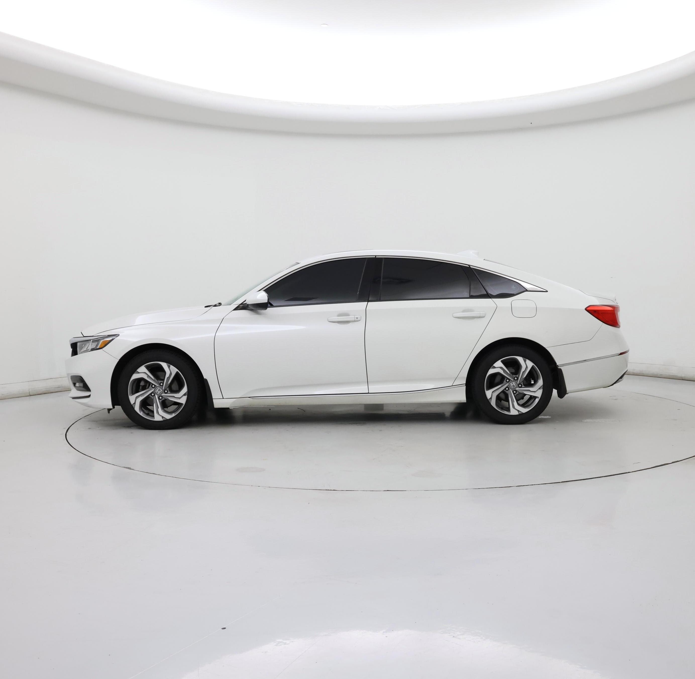 Thumbnail: 2018 Honda Accord - 3