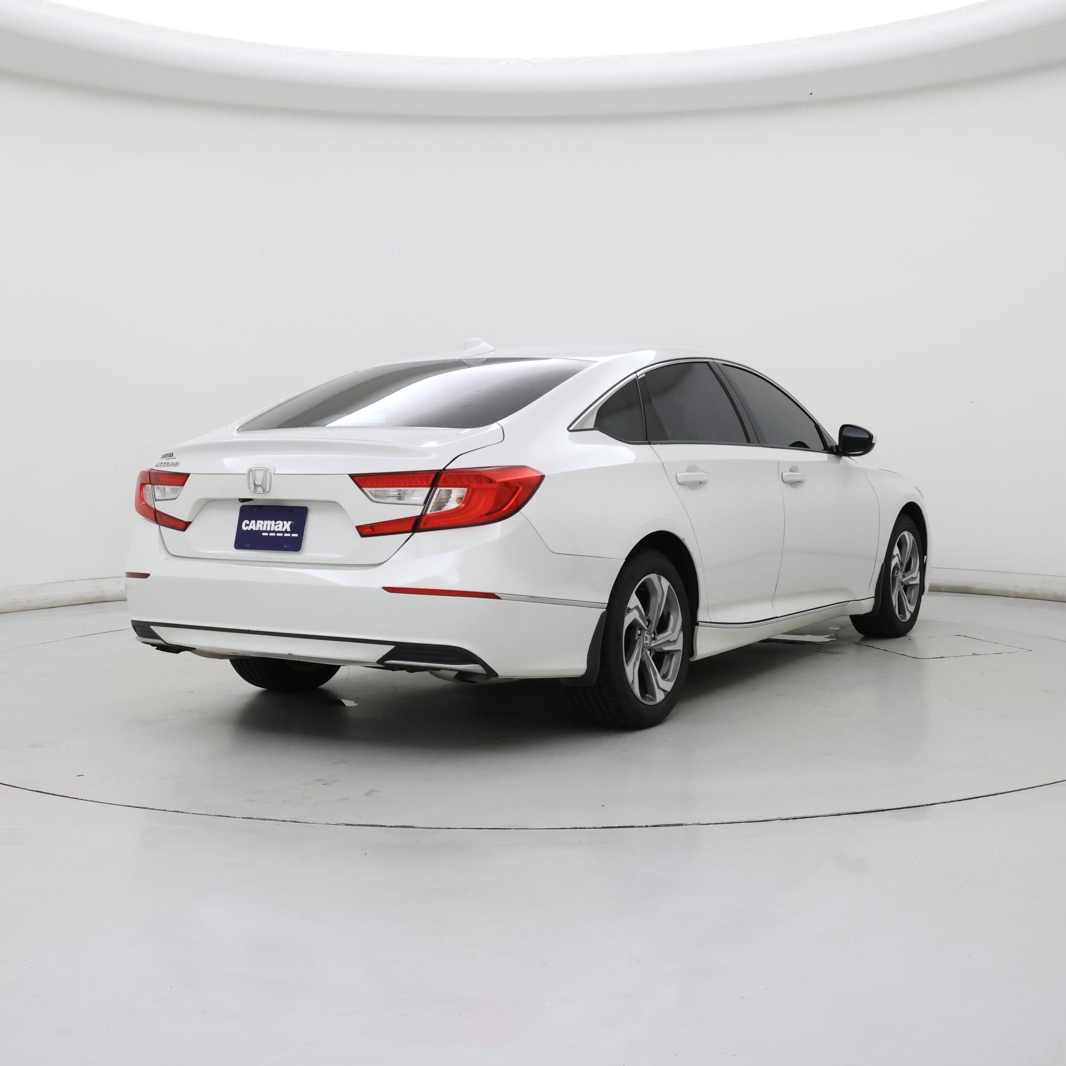 Thumbnail: 2018 Honda Accord - 8