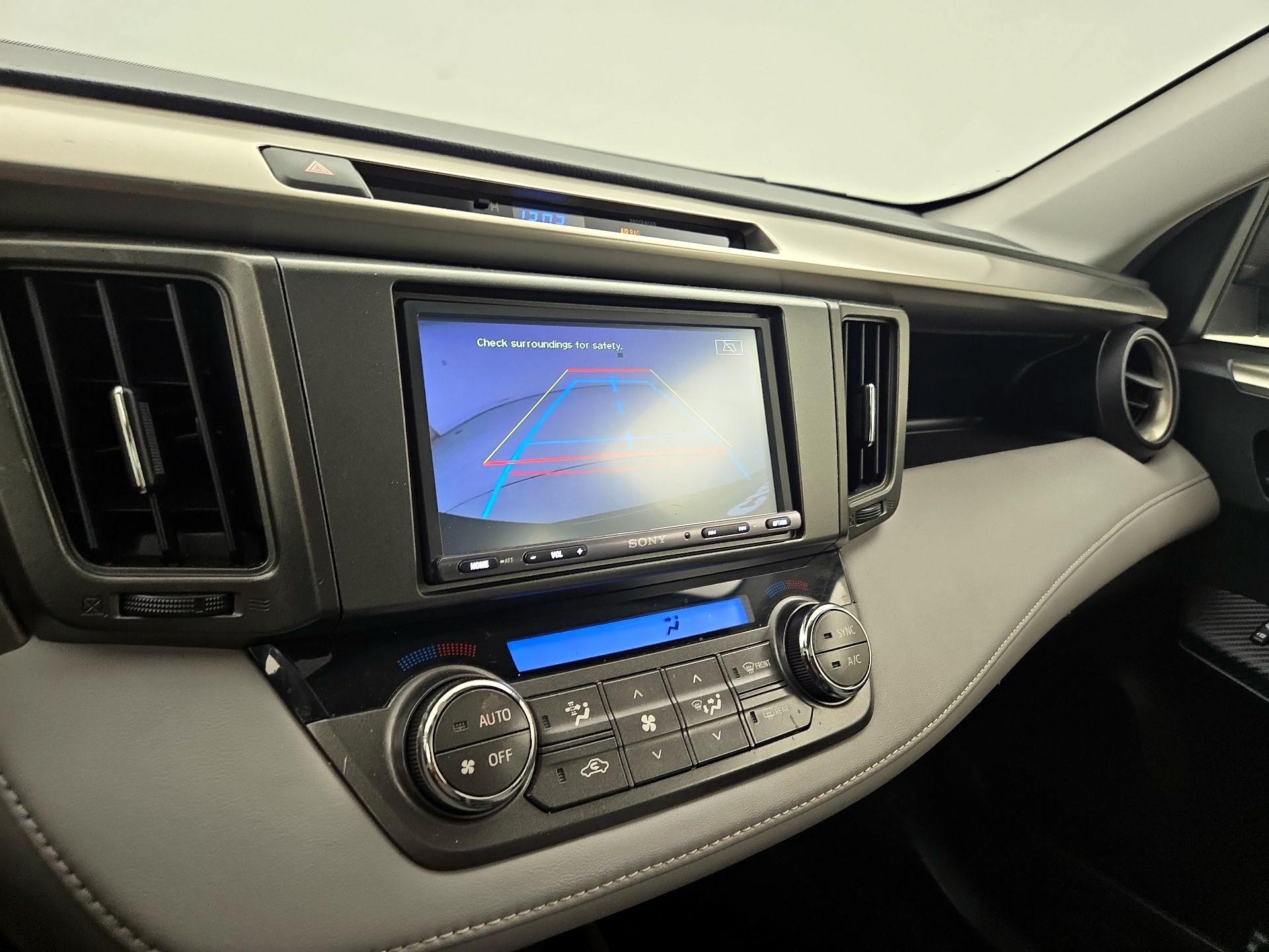 Thumbnail: 2013 Toyota RAV4 - 14