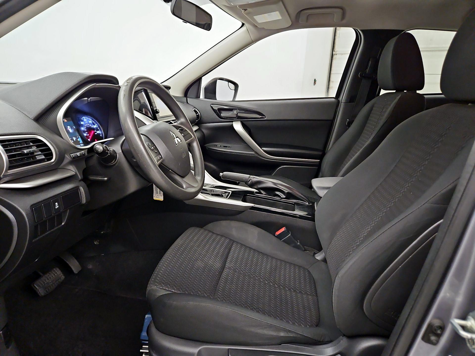 Thumbnail: 2019 Mitsubishi Eclipse Cross - 11