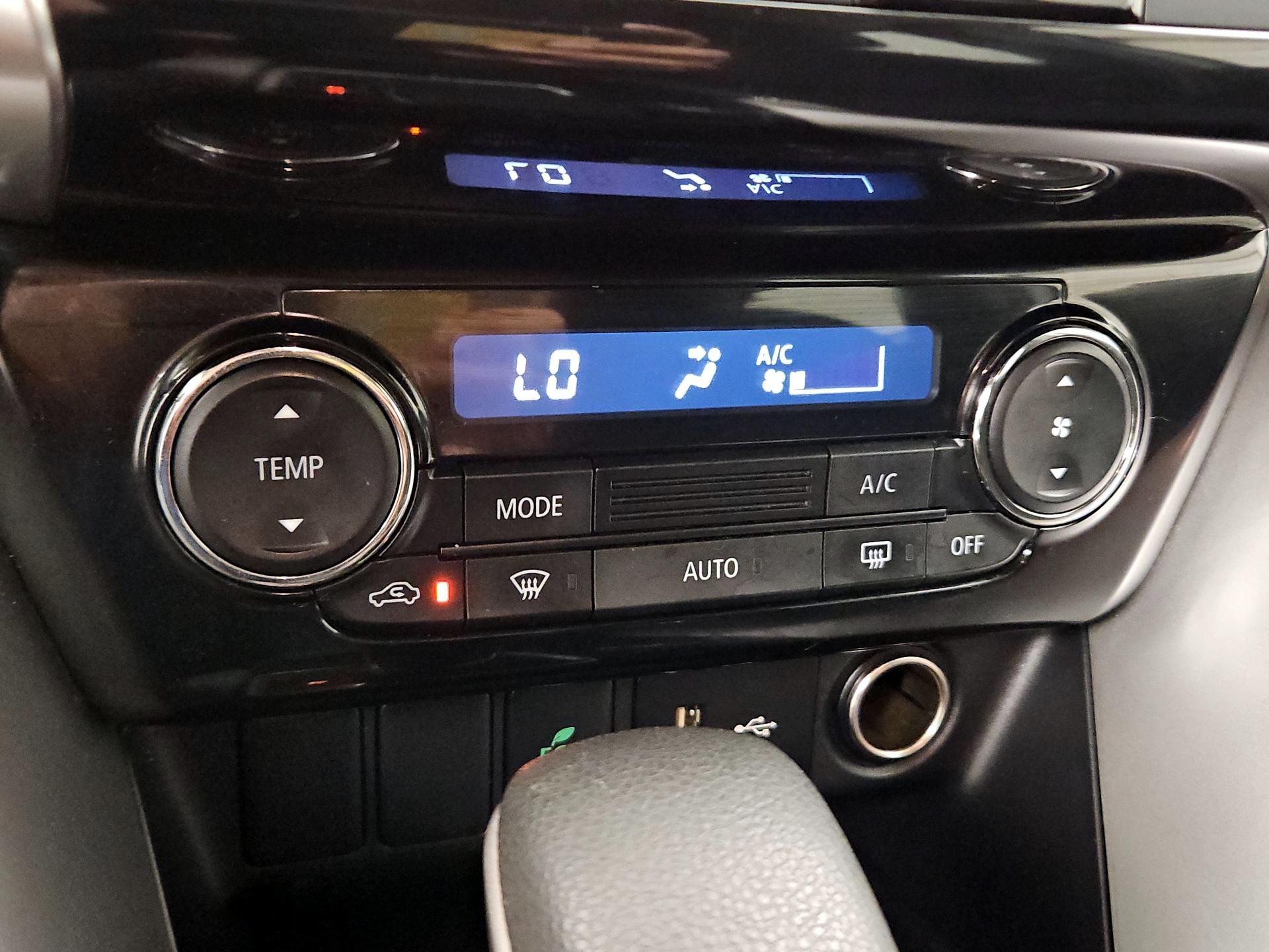 Thumbnail: 2019 Mitsubishi Eclipse Cross - 16