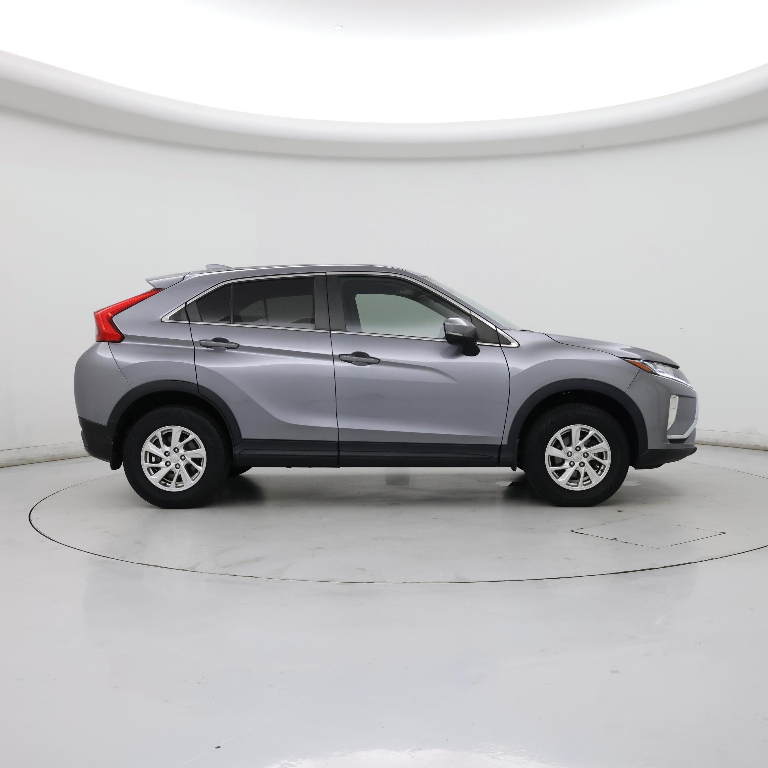 Thumbnail: 2019 Mitsubishi Eclipse Cross - 7
