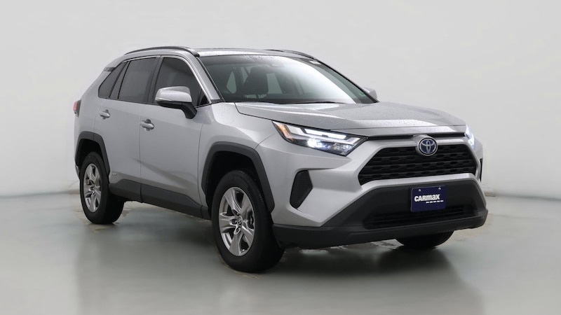 2022 Toyota RAV4 XLE Hero Image