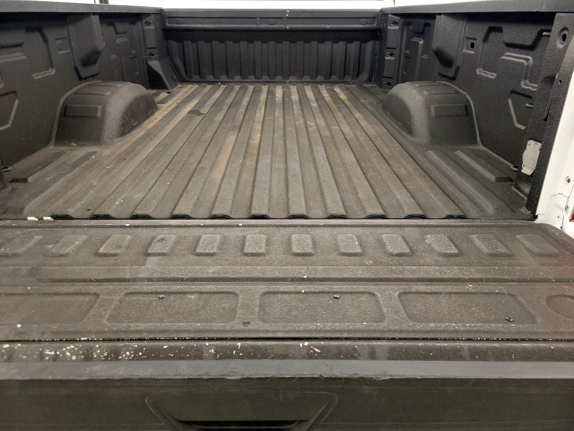 Thumbnail: 2020 Chevrolet Silverado 2500 - 20