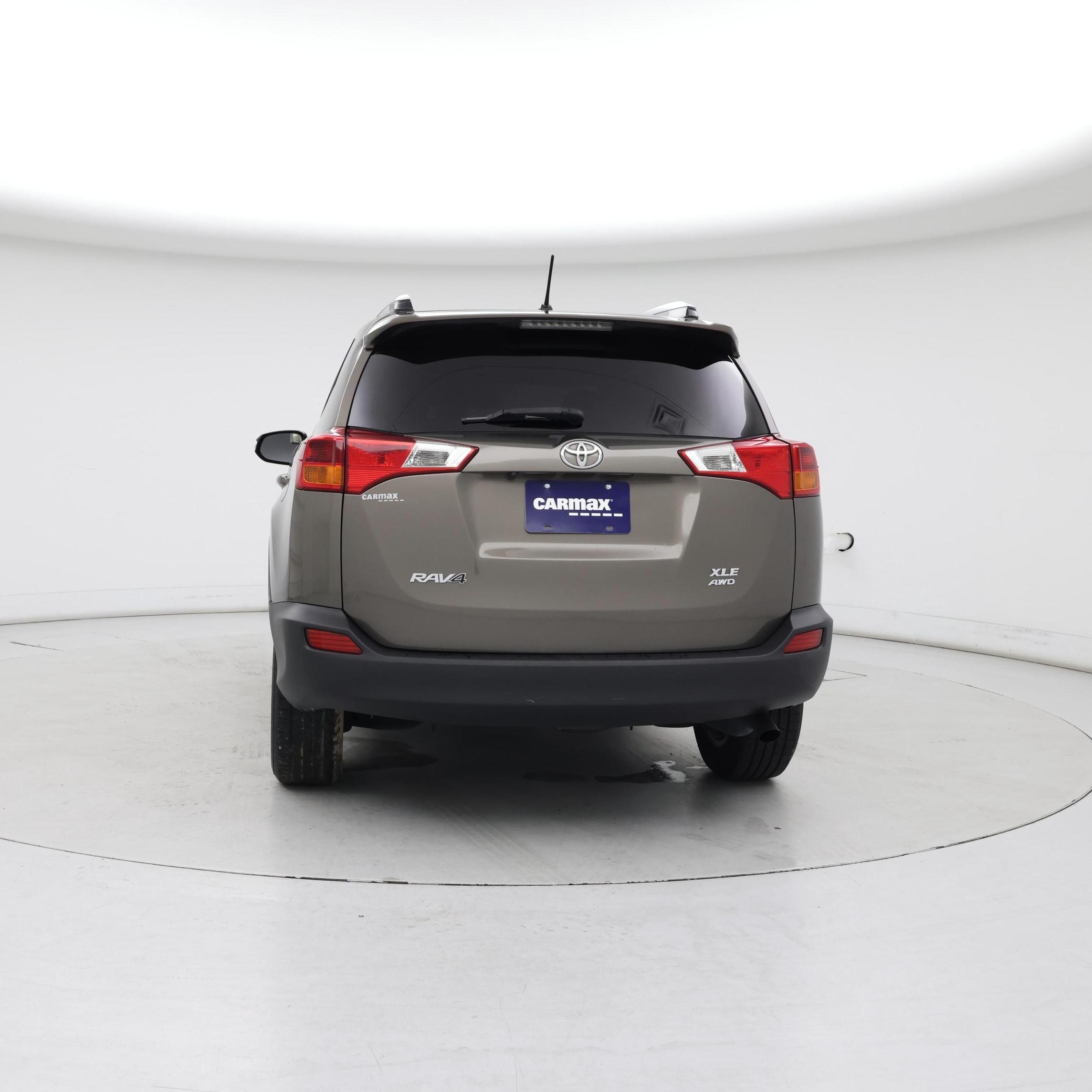 Thumbnail: 2013 Toyota RAV4 - 6