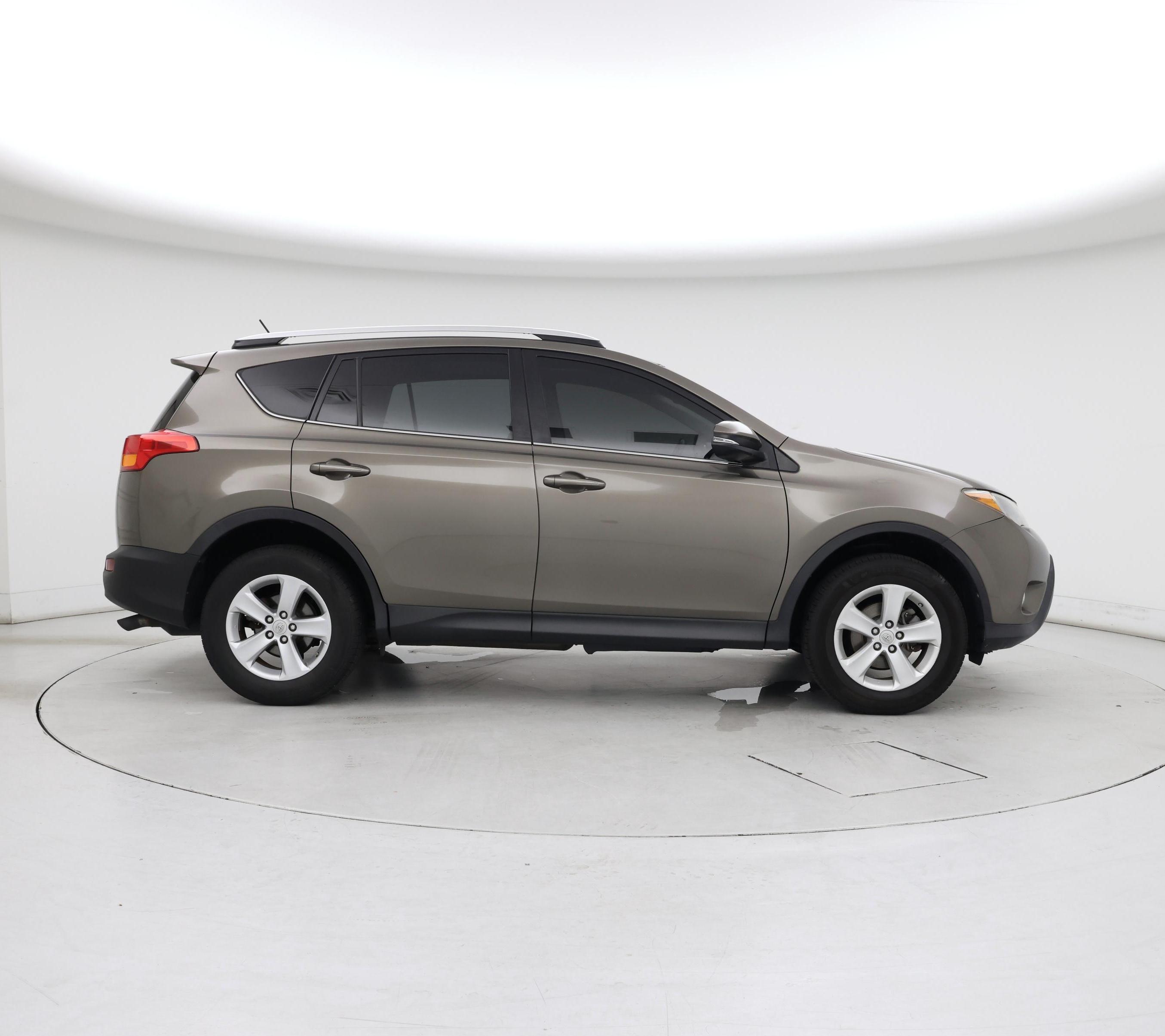 Thumbnail: 2013 Toyota RAV4 - 7