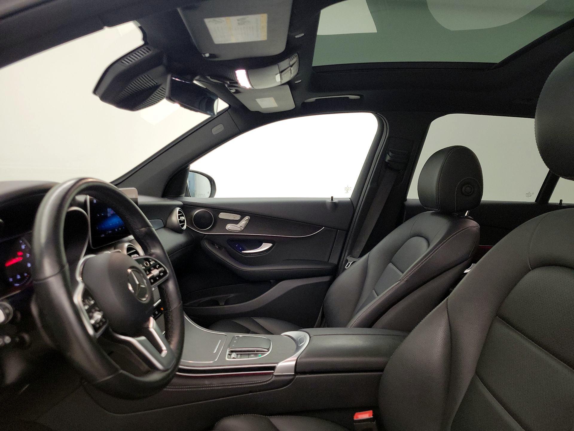 Thumbnail: 2020 Mercedes-Benz GLC - 19