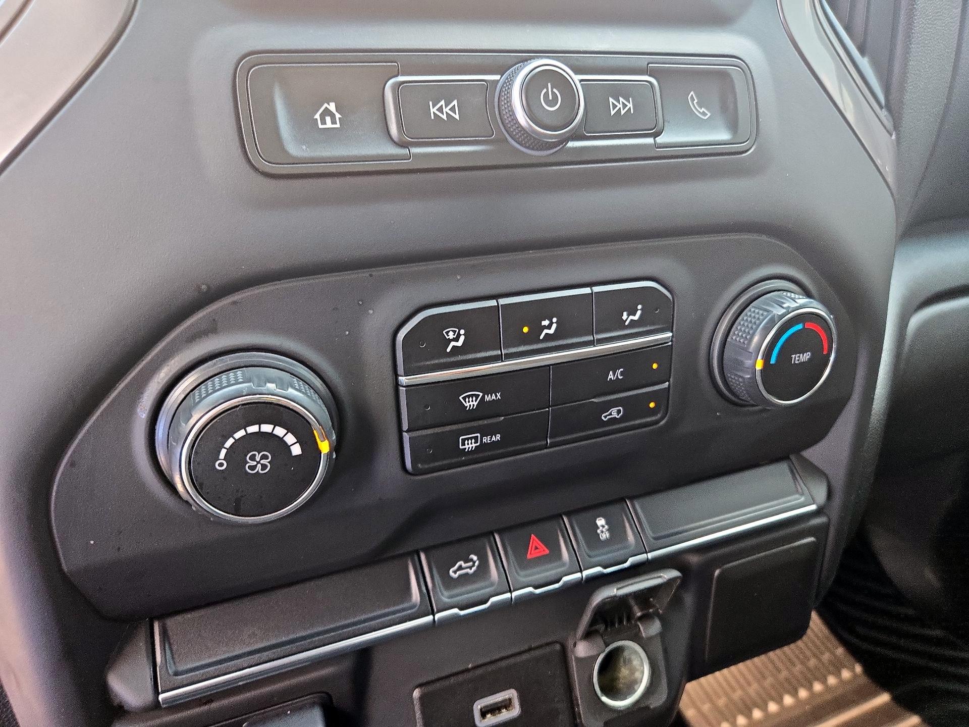 Thumbnail: 2020 Chevrolet Silverado 2500 - 16