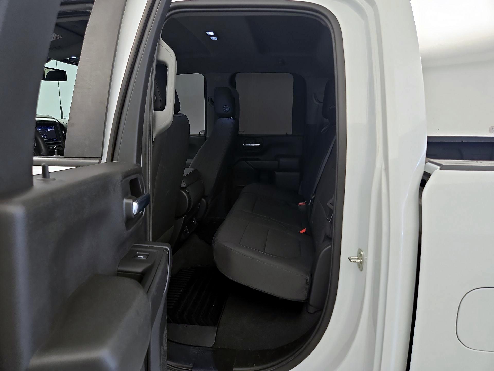 Thumbnail: 2020 Chevrolet Silverado 2500 - 19