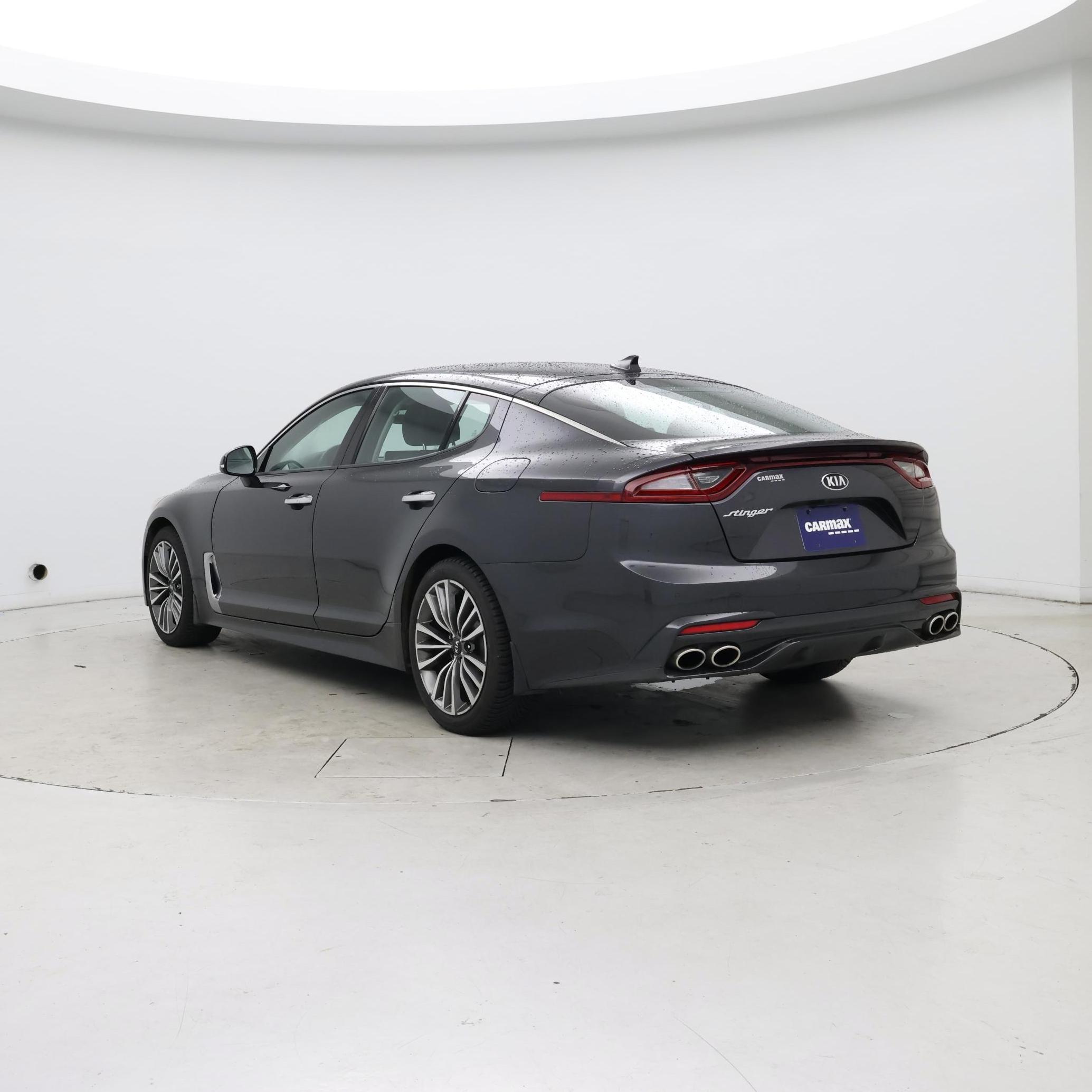 Thumbnail: 2019 Kia Stinger - 2