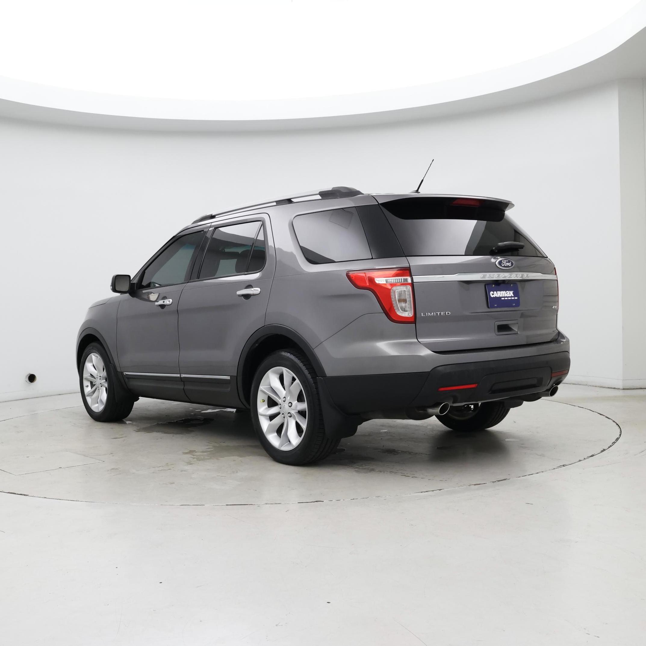 Thumbnail: 2013 Ford Explorer - 2