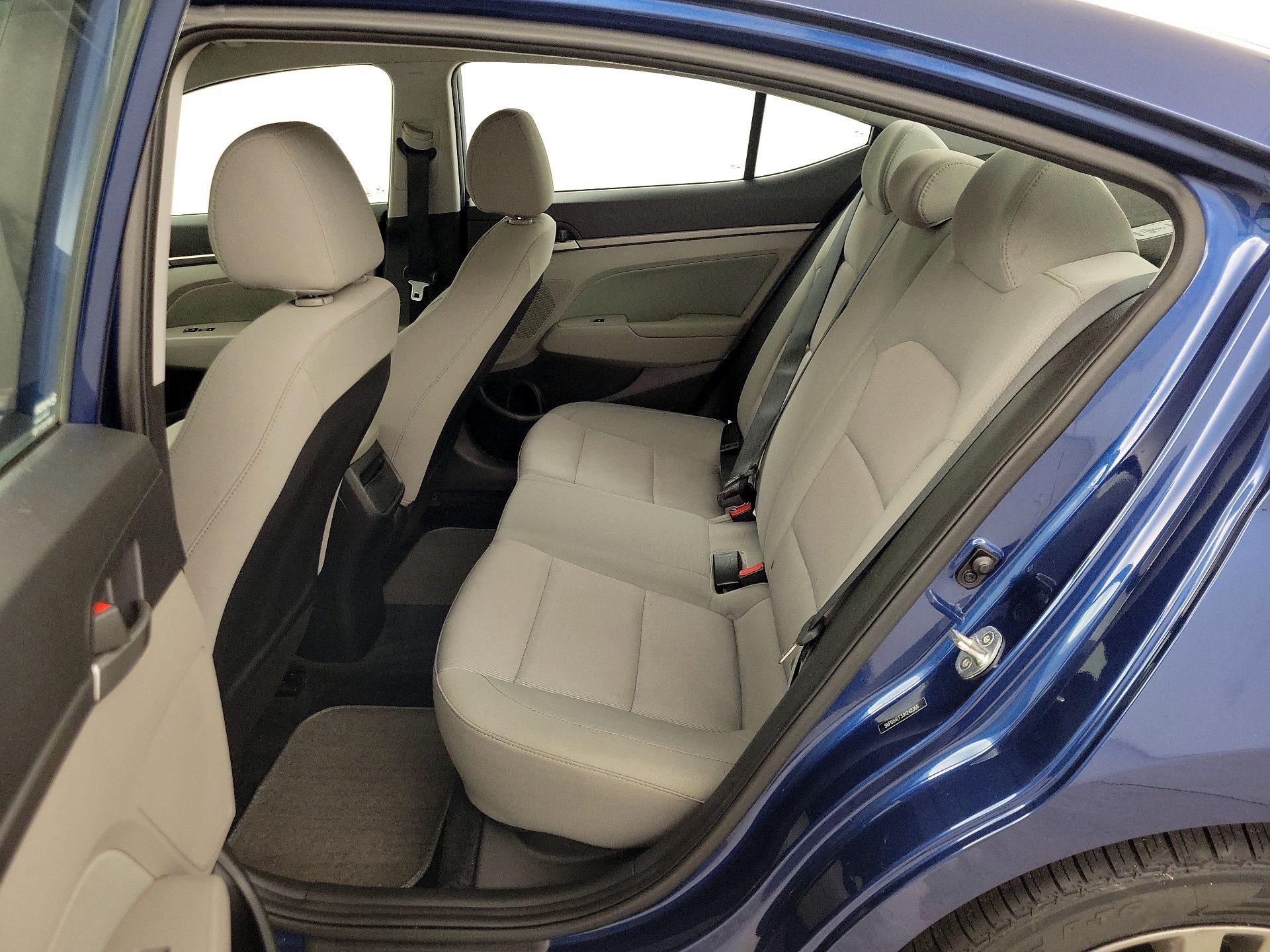 Thumbnail: 2018 Hyundai Elantra - 19