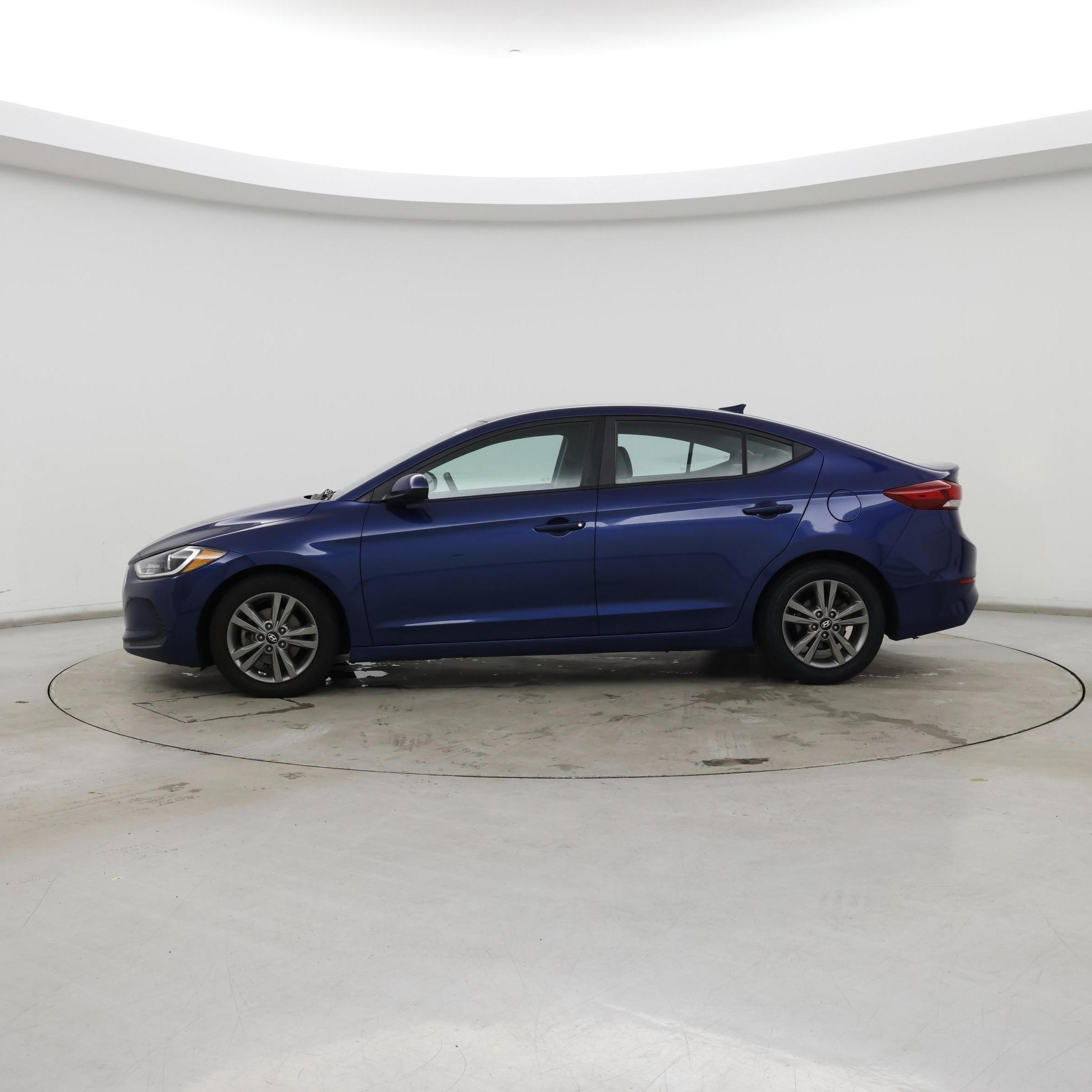 Thumbnail: 2018 Hyundai Elantra - 3