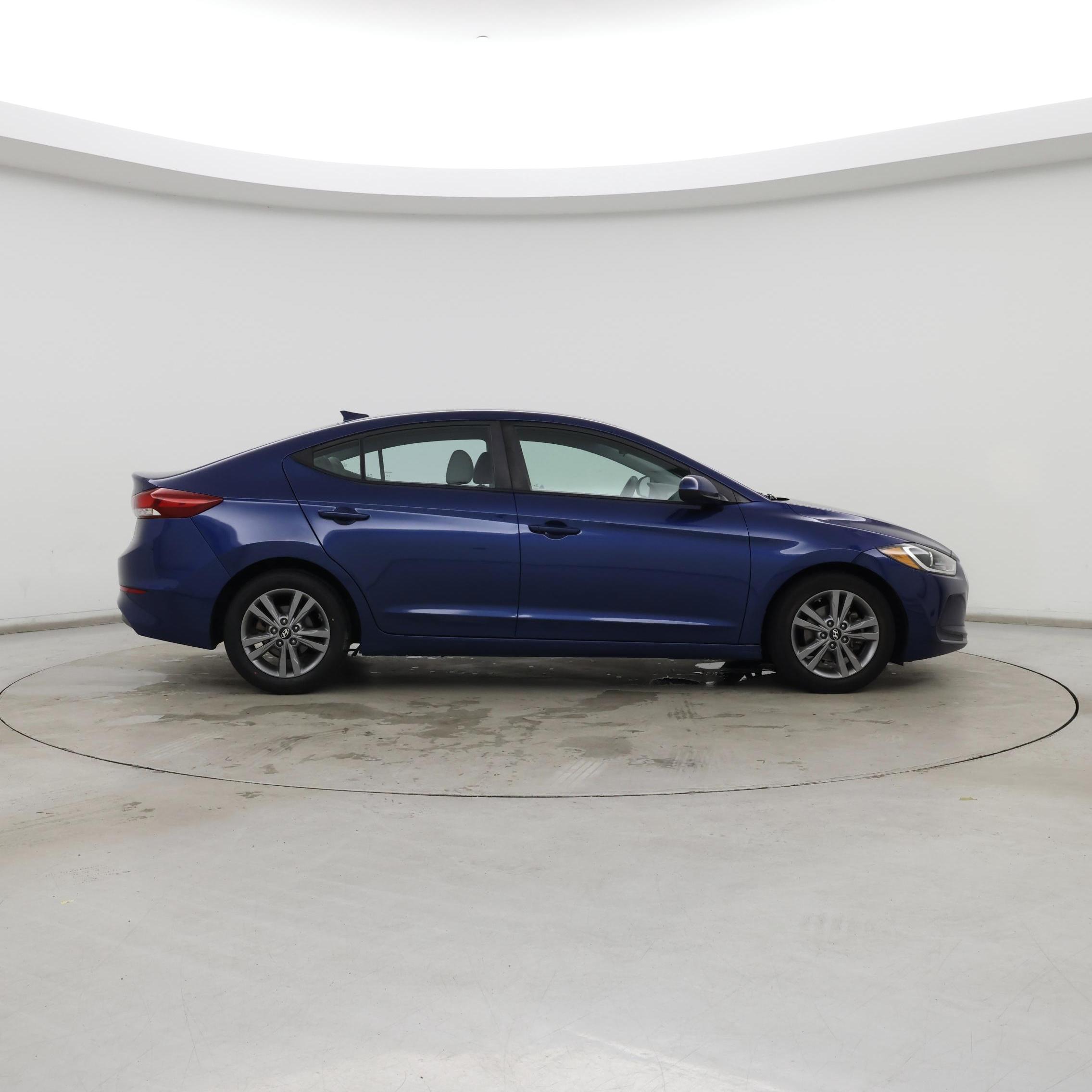 Thumbnail: 2018 Hyundai Elantra - 7