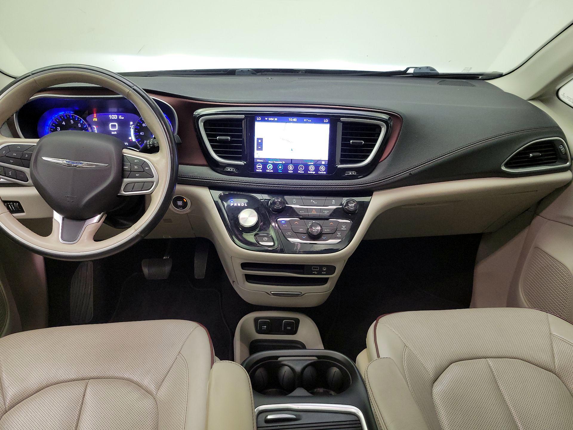 Thumbnail: 2020 Chrysler Pacifica - 9