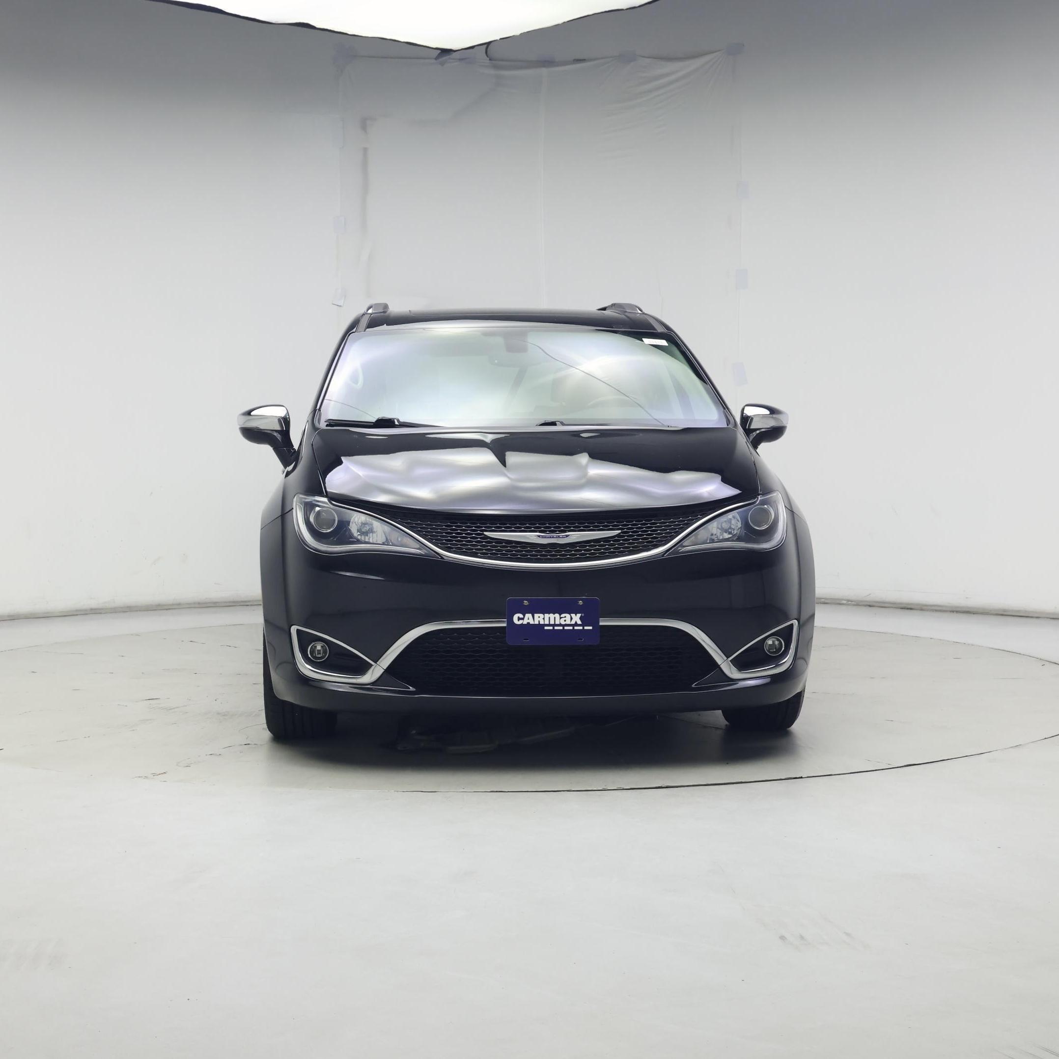 Thumbnail: 2020 Chrysler Pacifica - 5