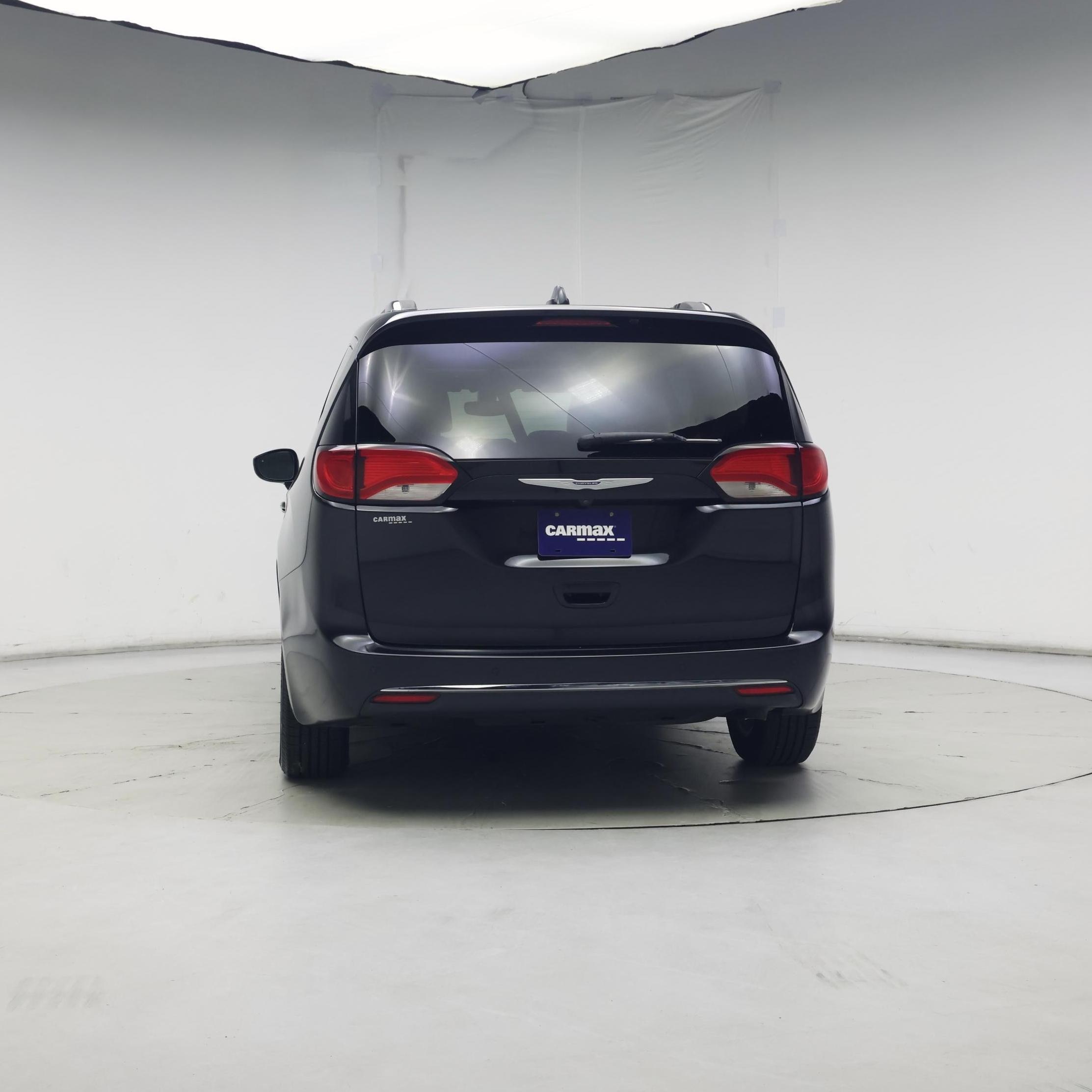 Thumbnail: 2020 Chrysler Pacifica - 6