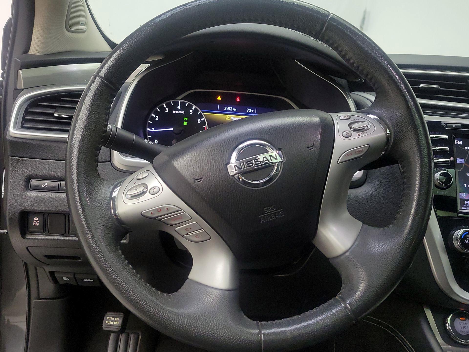 Thumbnail: 2015 Nissan Murano - 10
