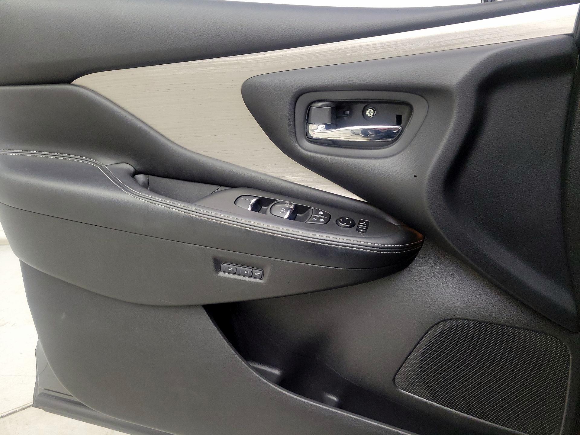 Thumbnail: 2015 Nissan Murano - 12