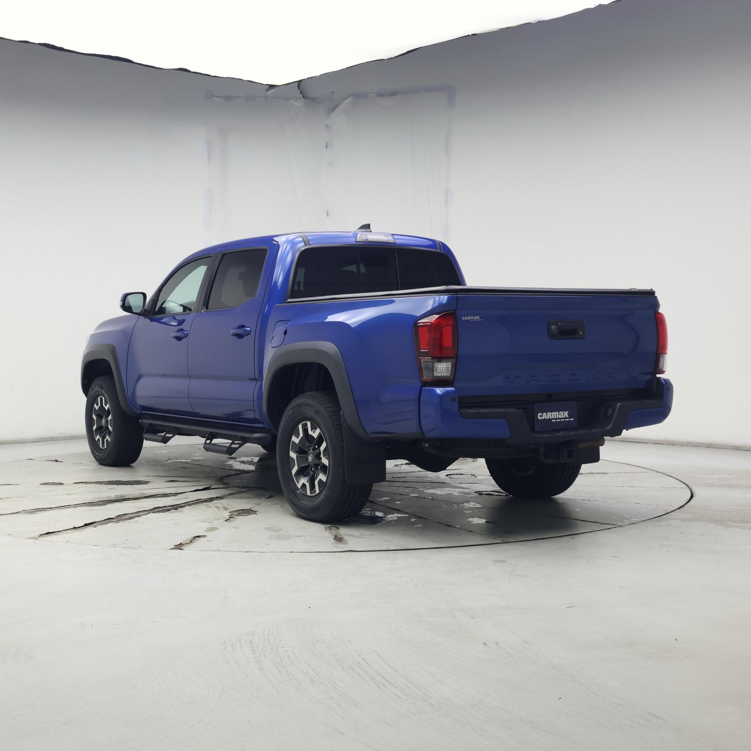 Thumbnail: 2018 Toyota Tacoma - 2