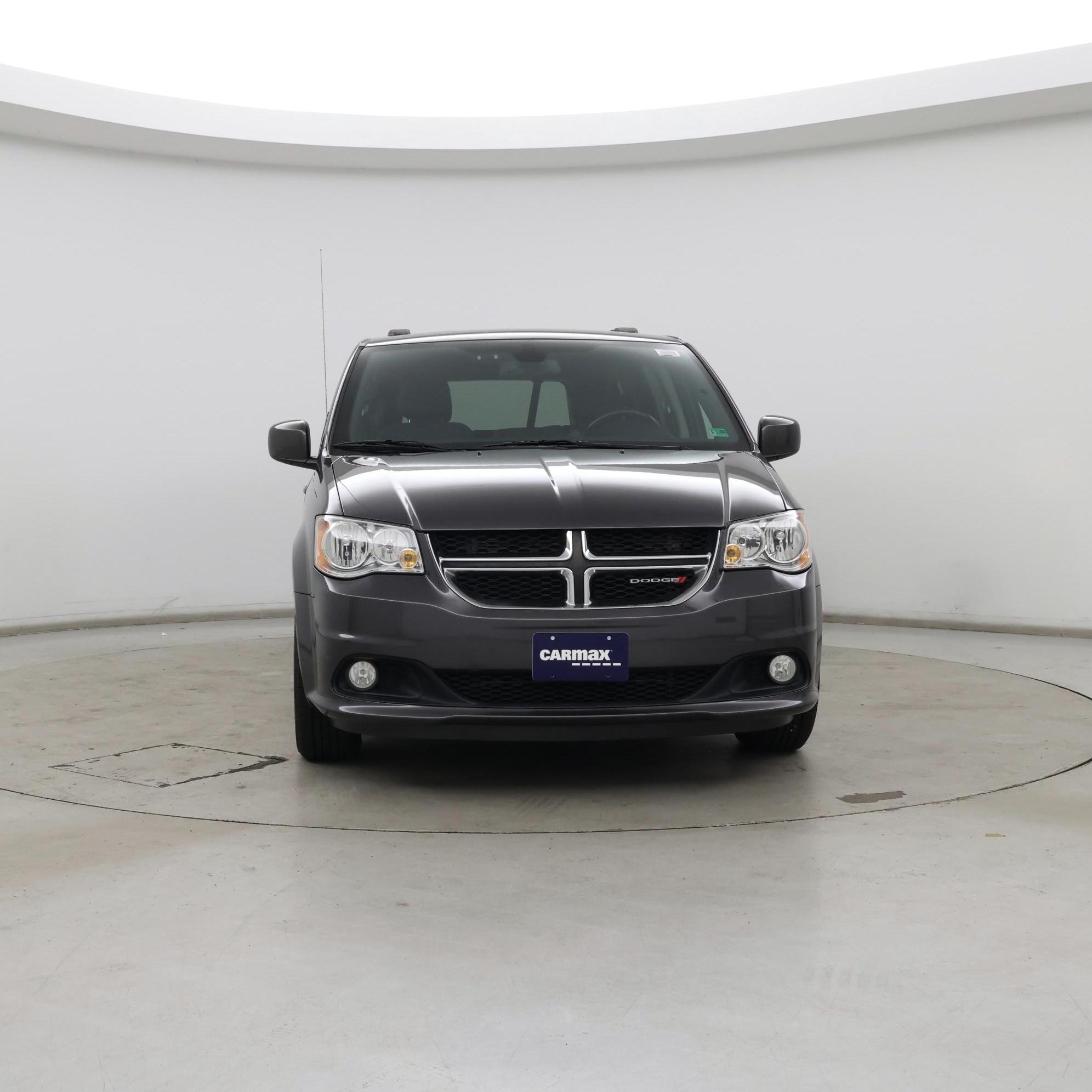 Thumbnail: 2018 Dodge Grand Caravan - 5