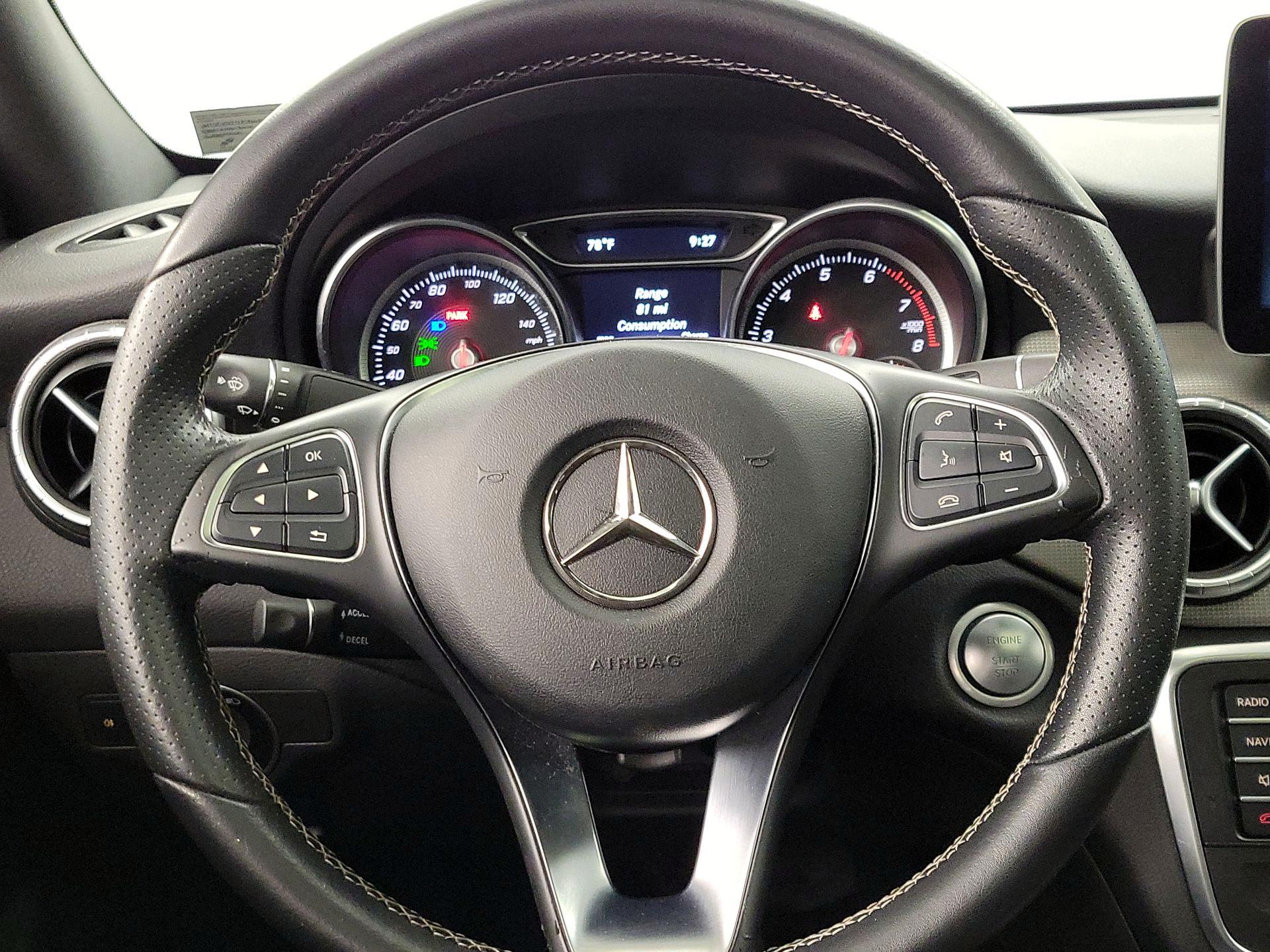 Thumbnail: 2017 Mercedes-Benz CLA - 10