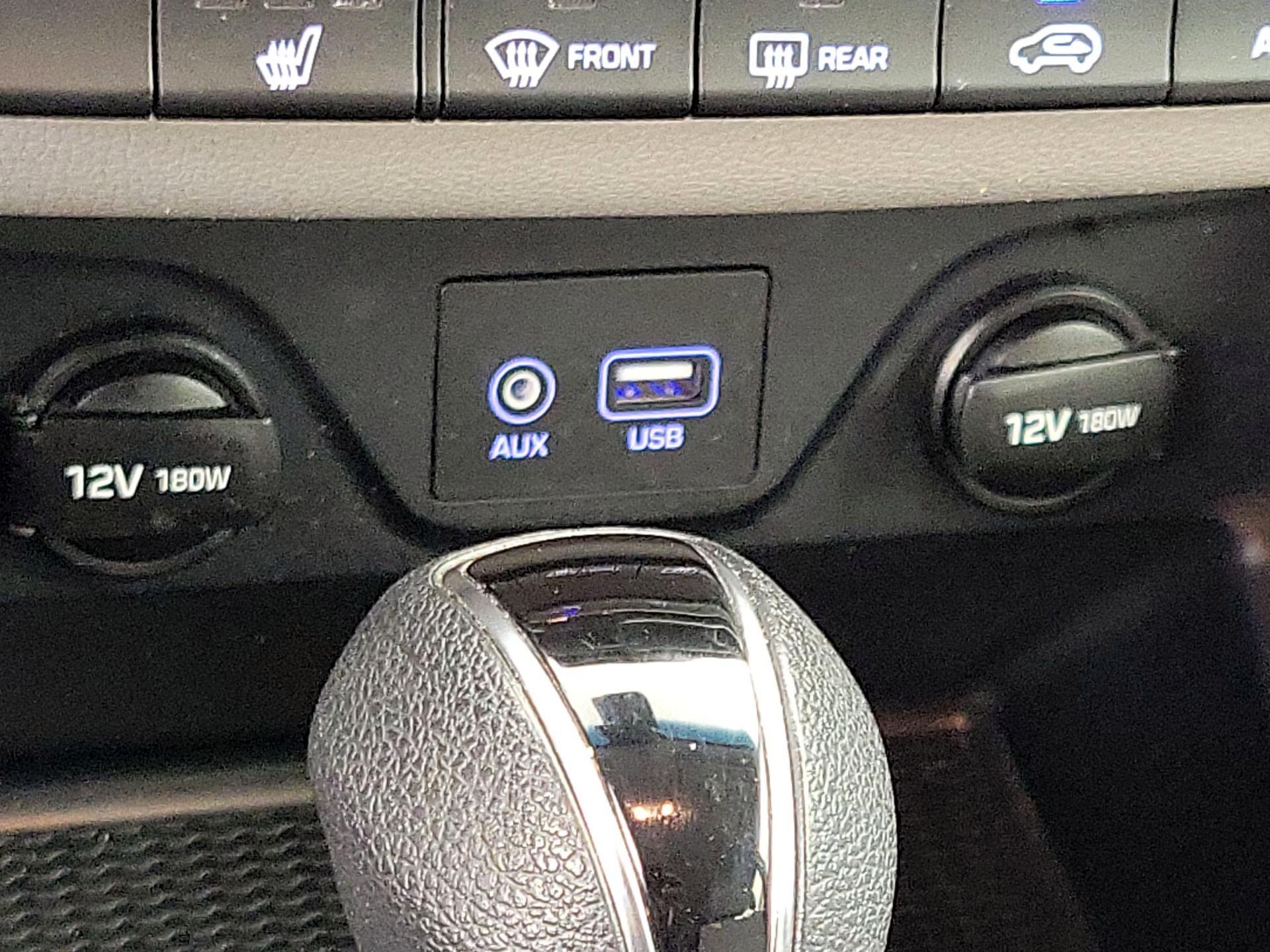 Thumbnail: 2020 Hyundai Tucson - 18
