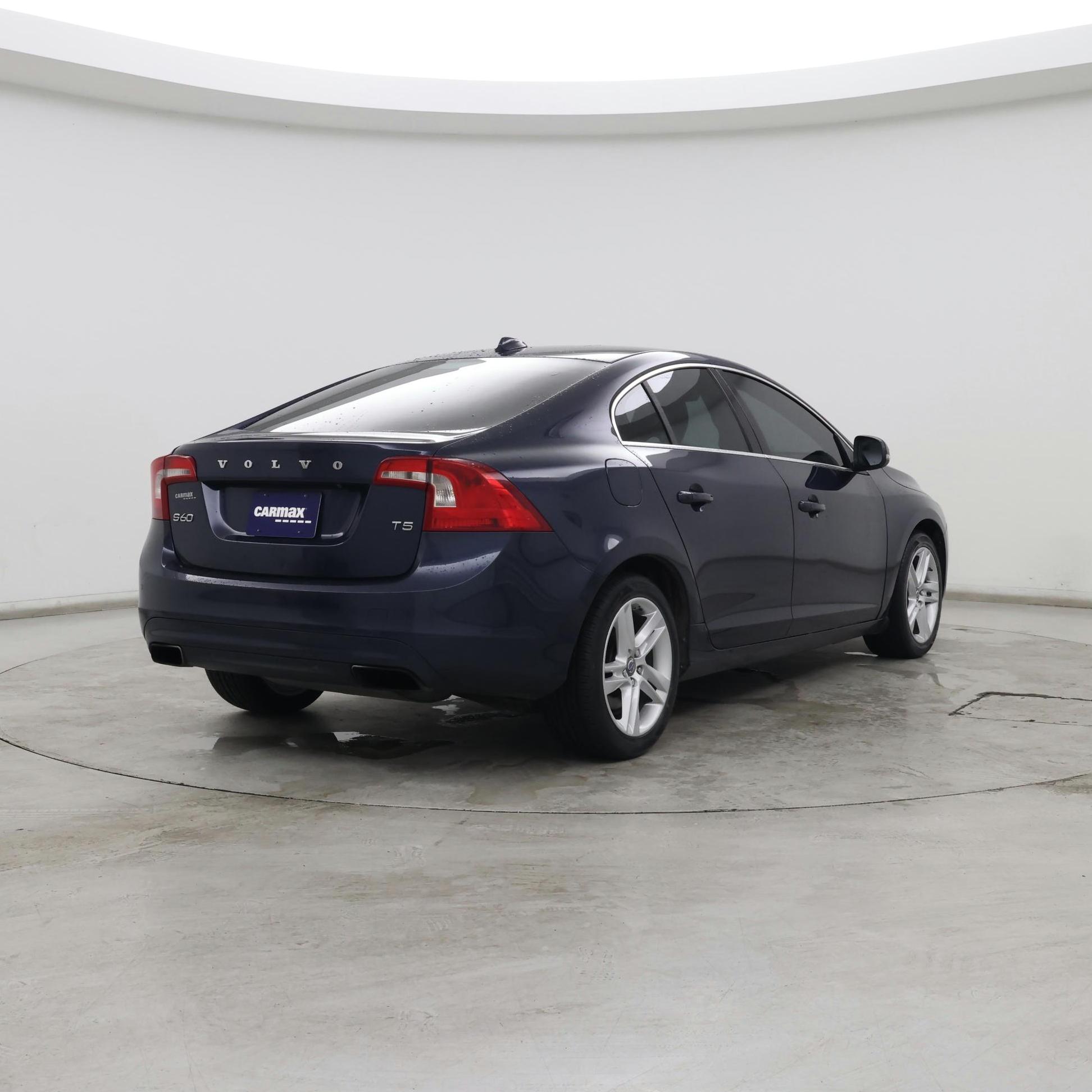 Thumbnail: 2015 Volvo S60 - 8