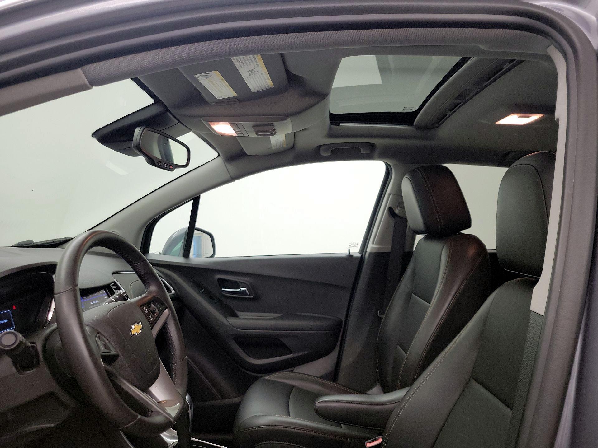 Thumbnail: 2020 Chevrolet Trax - 19