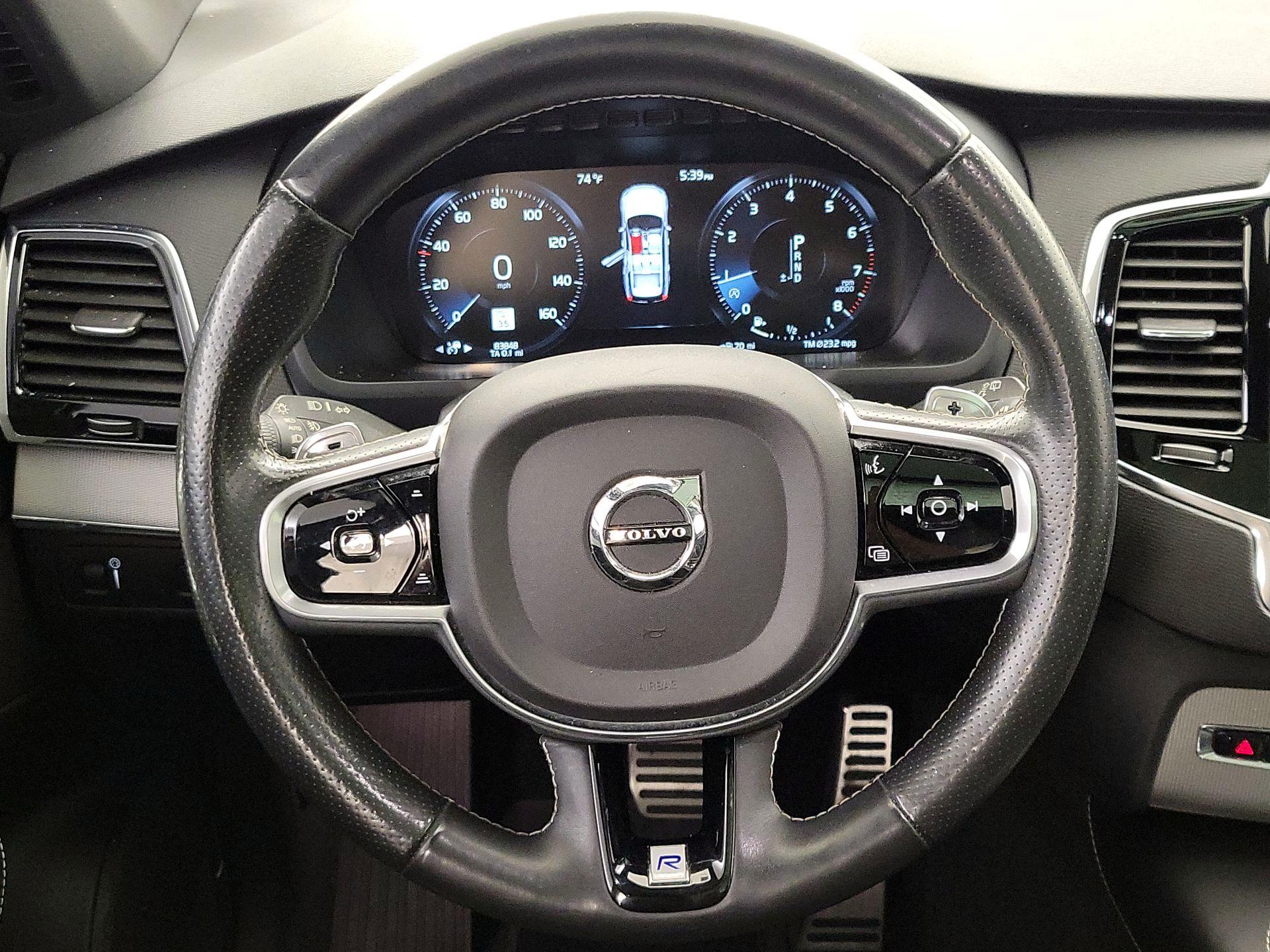 Thumbnail: 2018 Volvo XC90 - 10