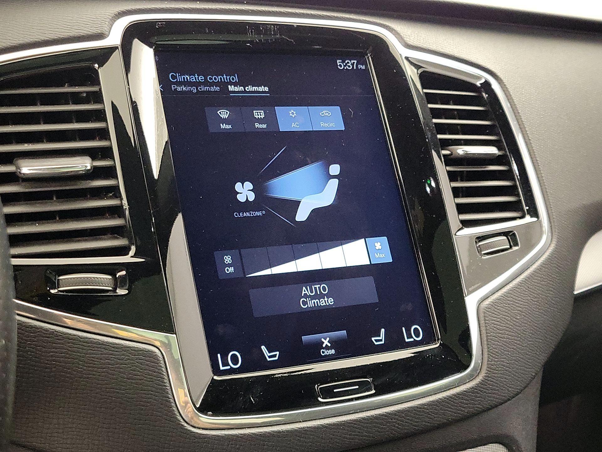 Thumbnail: 2018 Volvo XC90 - 17