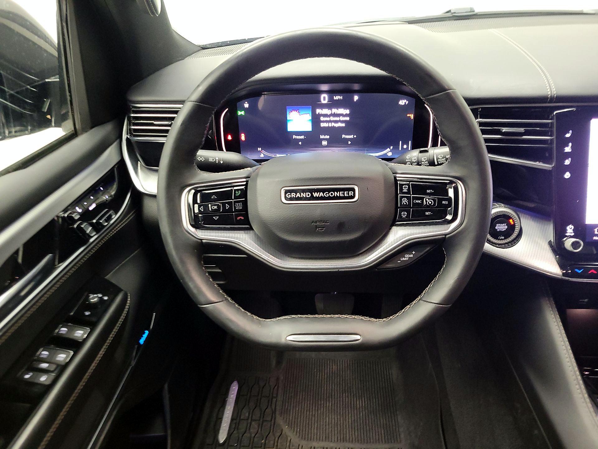 Thumbnail: 2022 Jeep Grand Wagoneer - 10