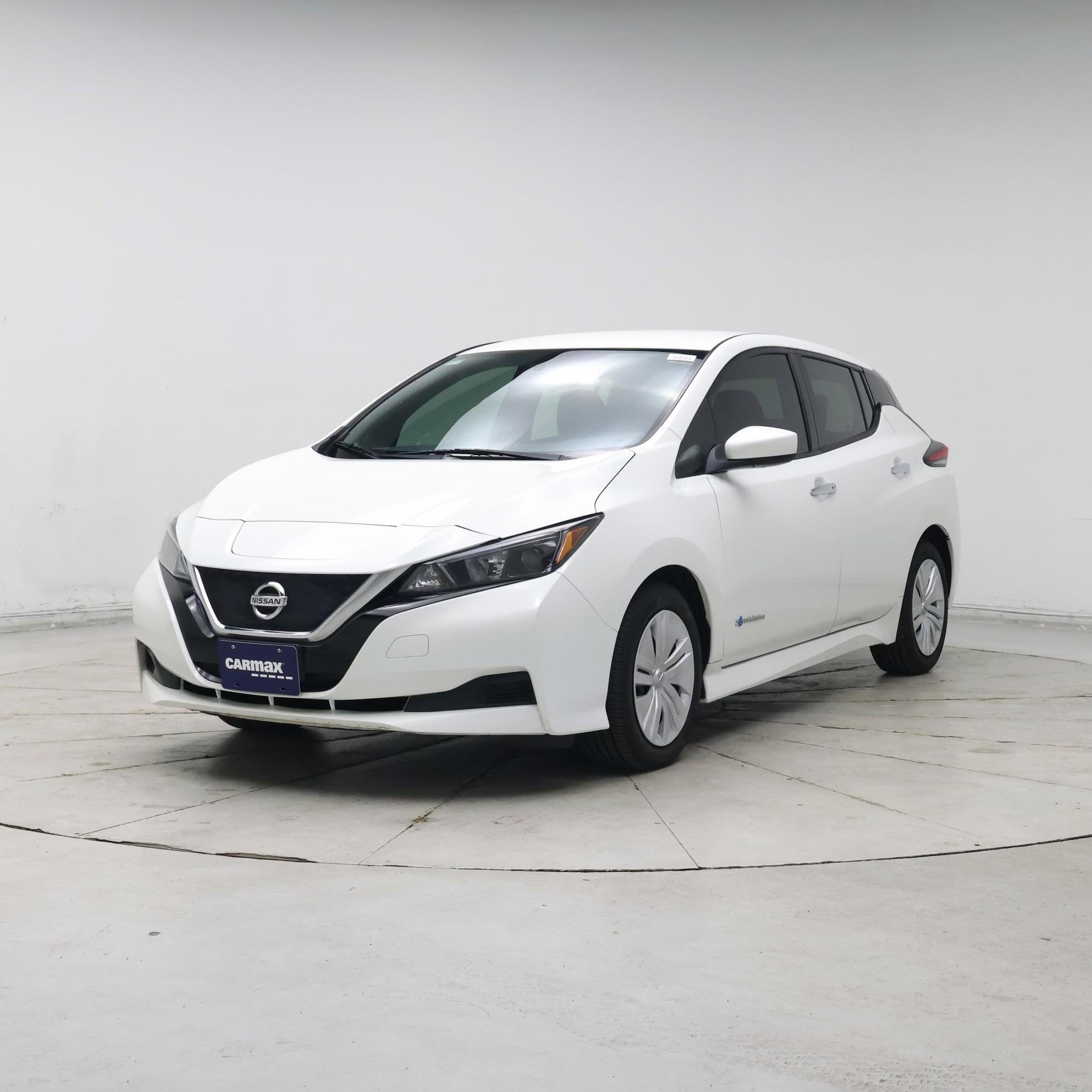 Thumbnail: 2018 Nissan Leaf - 4